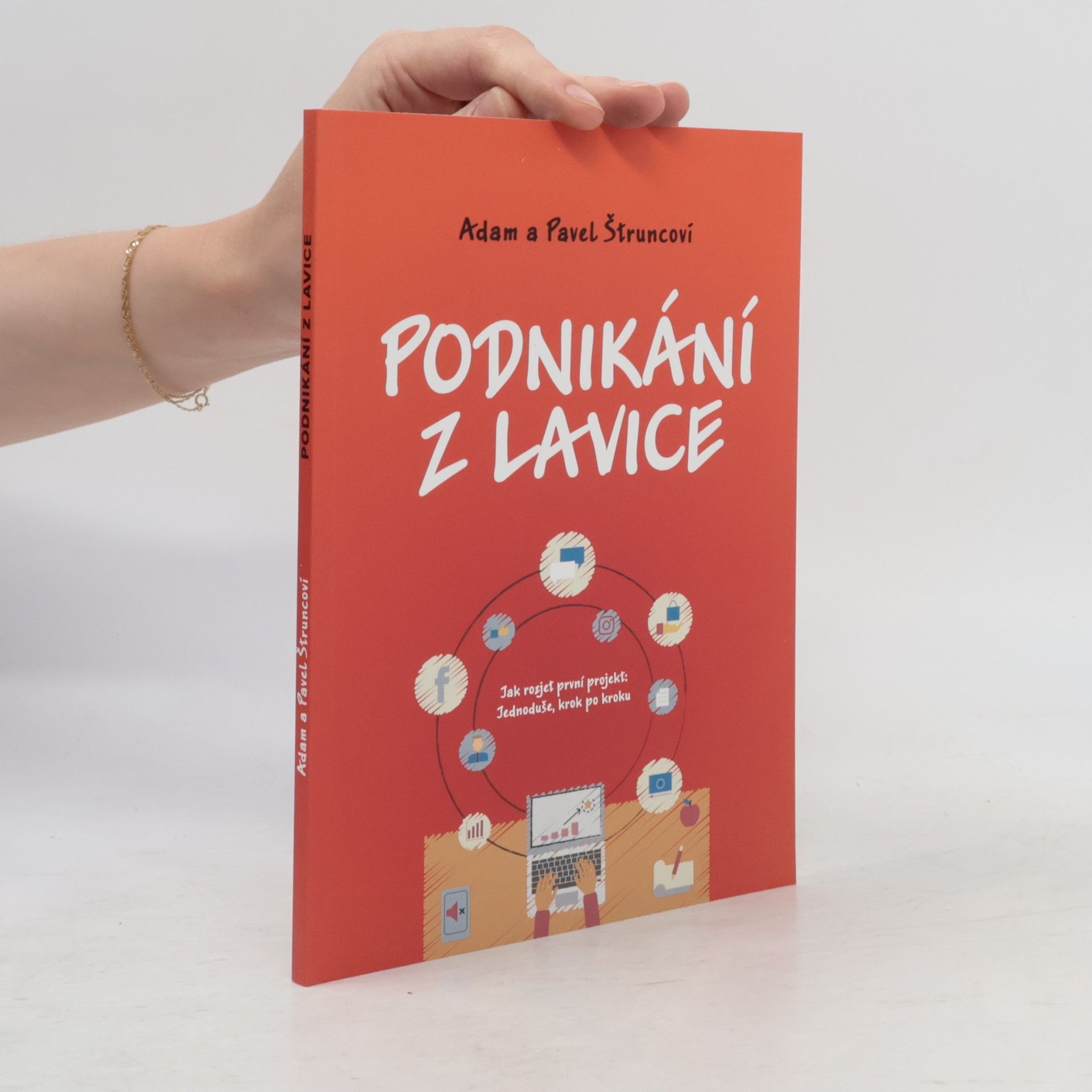 Adam Štrunc Podnikání z lavice