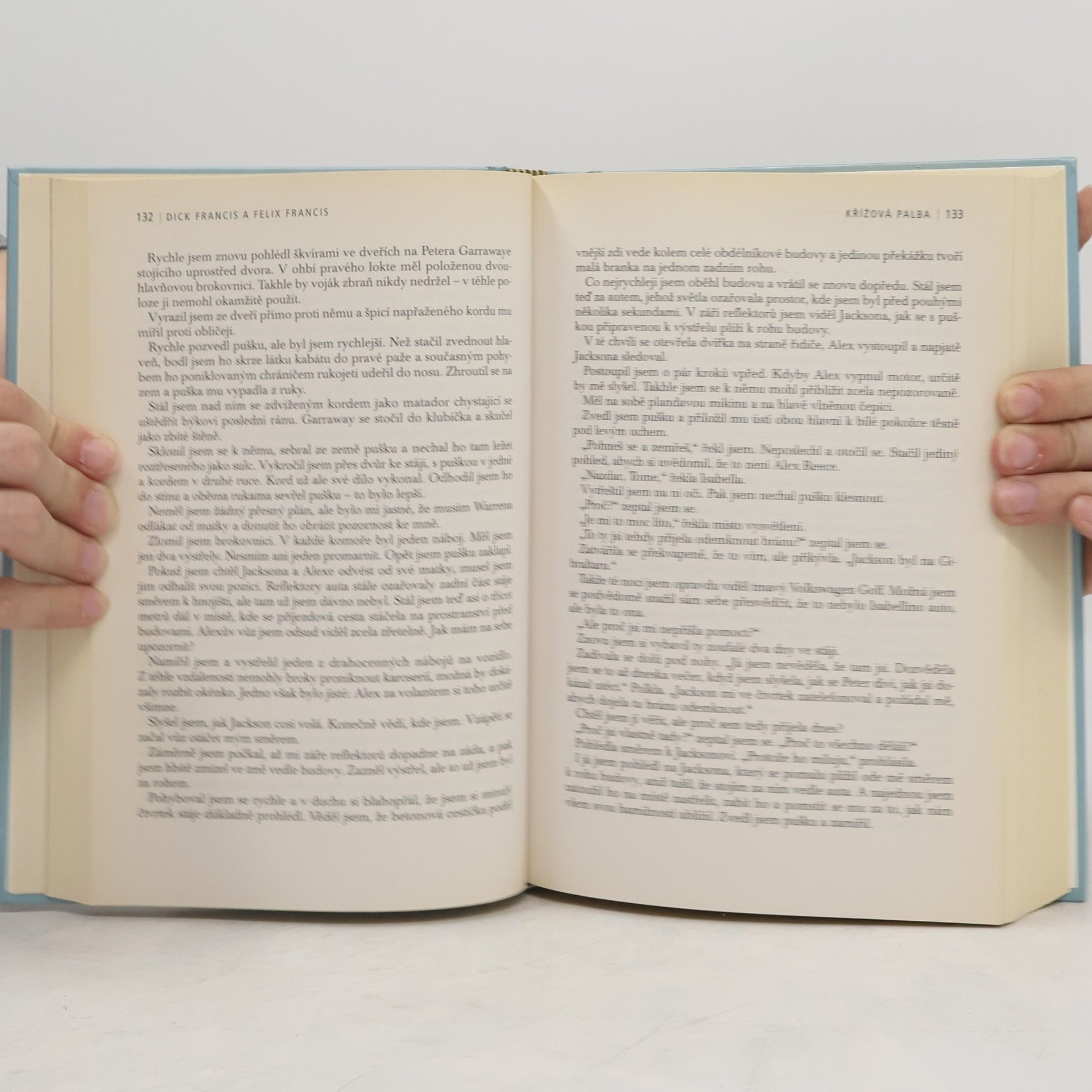 Autorenkollektiv Nejlepší světové čtení. Křížová palba; Věštkyně istanbulská; Nikdy se neodvracej; Dům v provenci