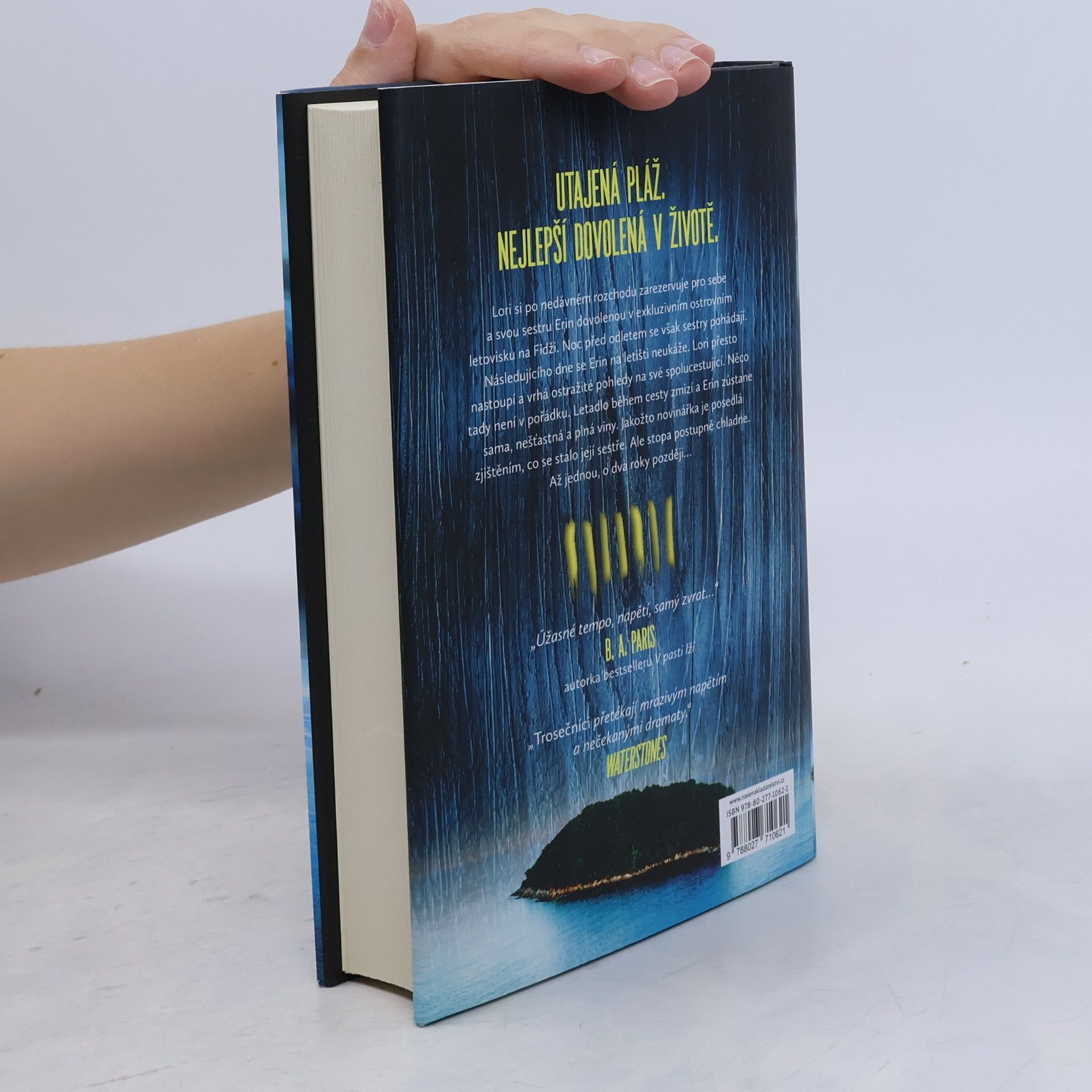 Lucy Clarke Trosečníci