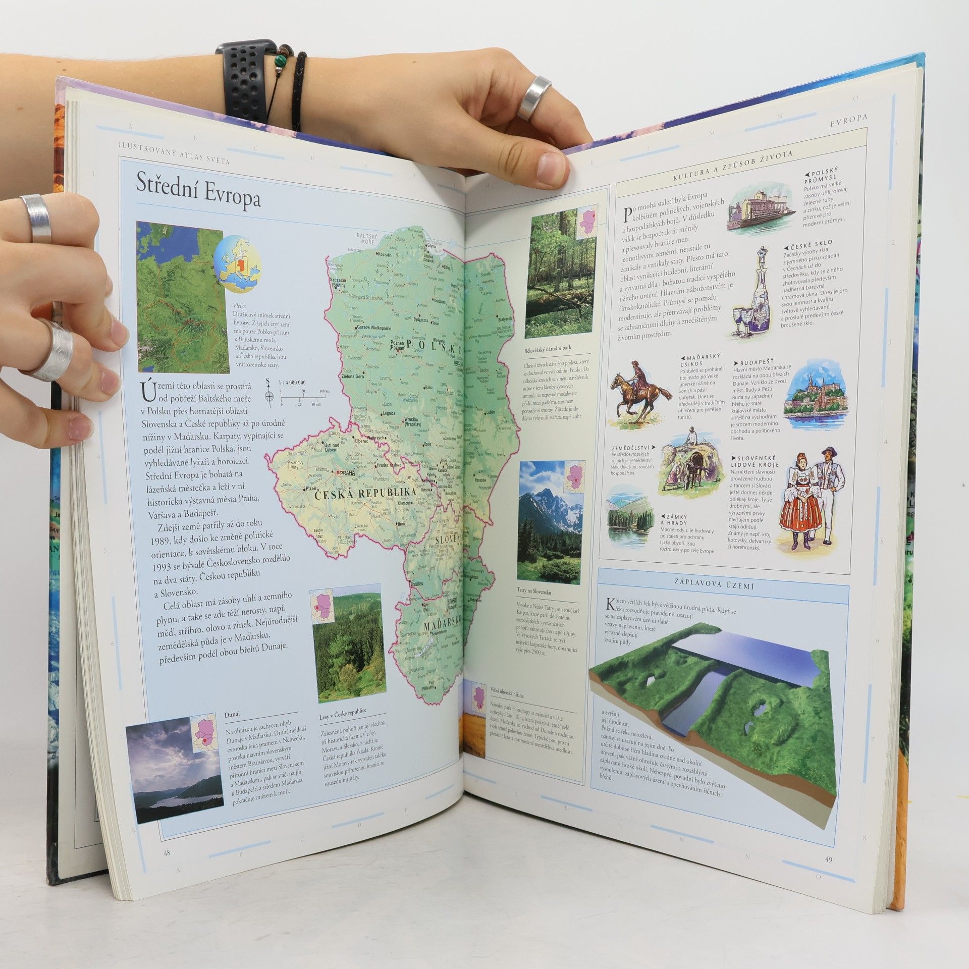 Elisabeth Sackett Ilustrovaný atlas světa svět v obrazech