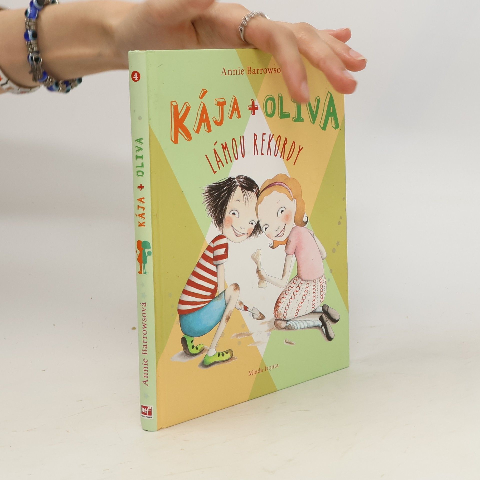 Annie Barrows Kája + Oliva lámou rekordy