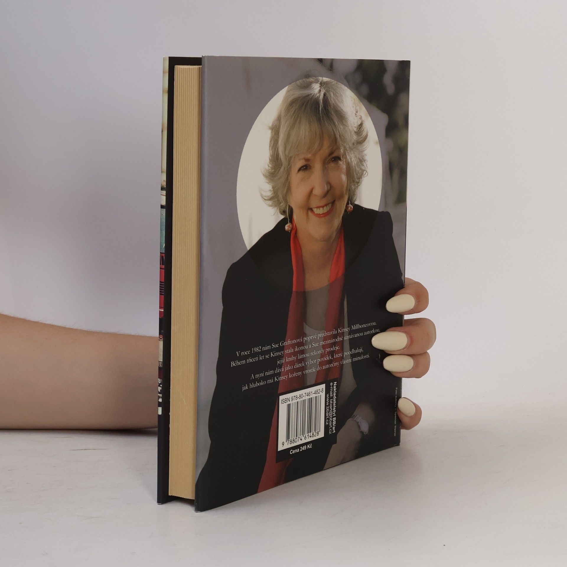 Sue Grafton Kinsey a já : Uzavřený kruh a jiné povídky