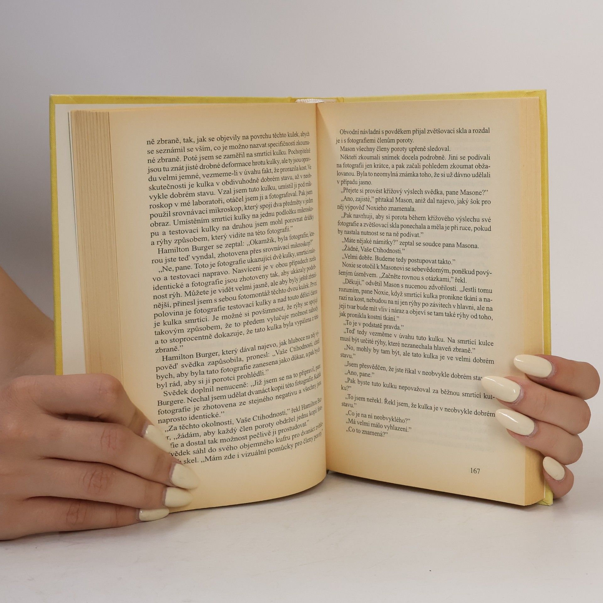 Erle Stanley Gardner Případ rozespalé ženy / Okresní prokurátor kácí les