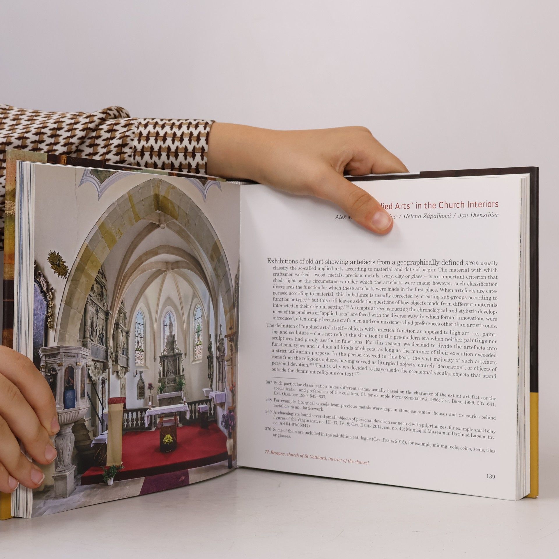 Autorenkollektiv (Art) without borders : medieval art and architecture in the Ore Mountains region (1250-1550)