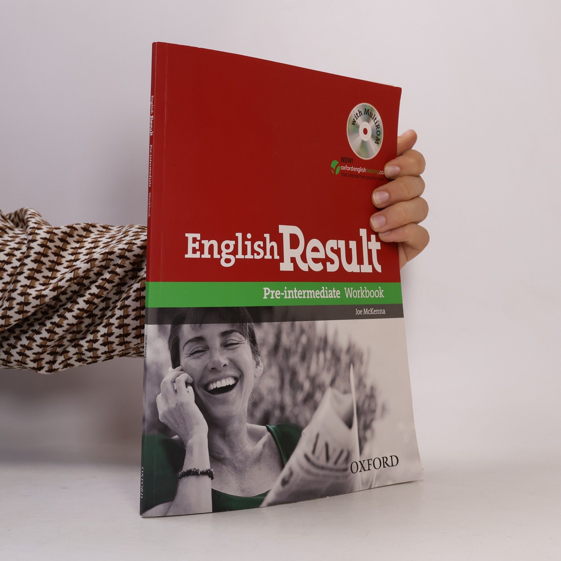 Joe McKenna English Result : Pre-intermediate Workbook