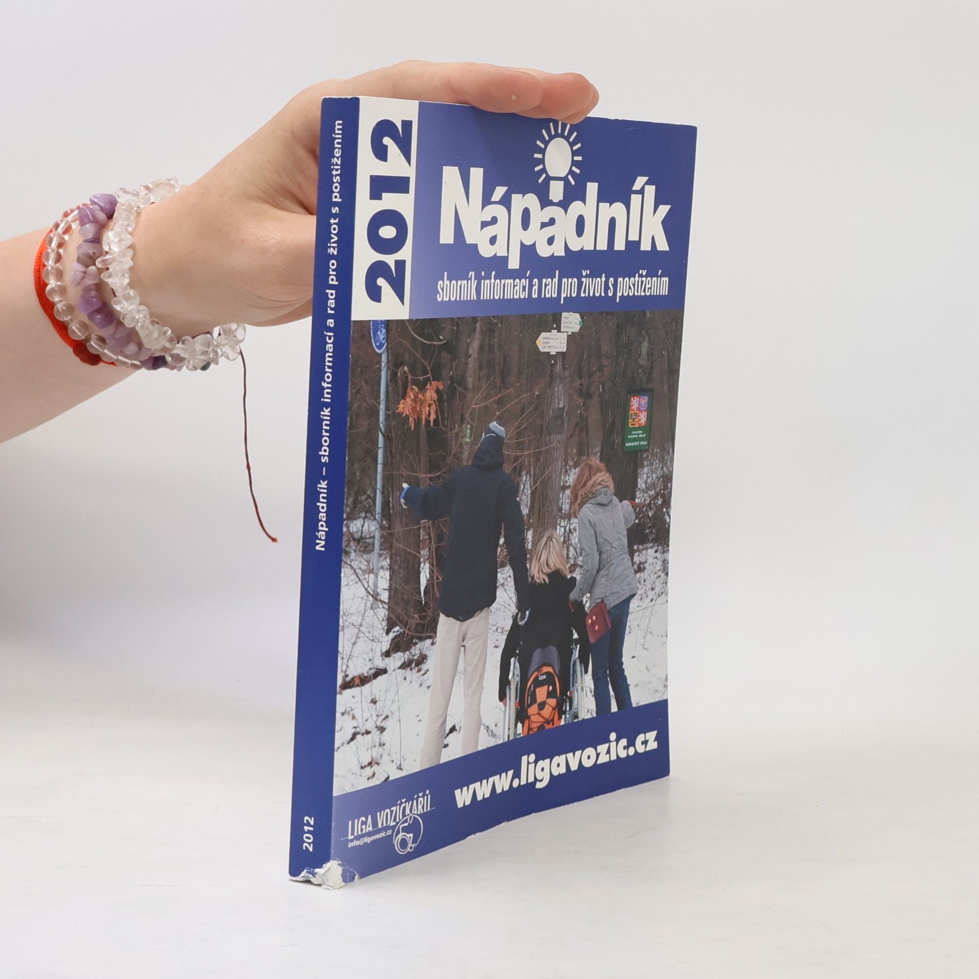Kolektív autorov Nápadník 2012. Sborník informací a rad pro život s postižením