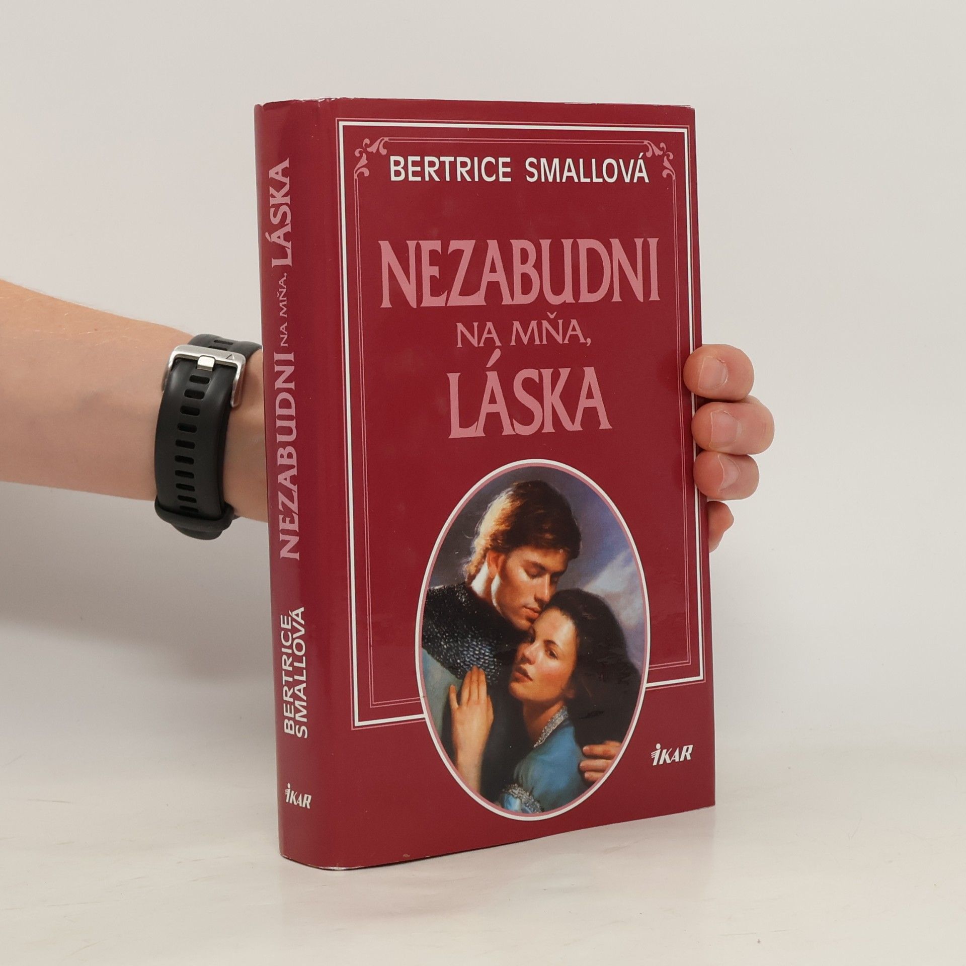 Bertrice Small Nezabudni na mňa, láska