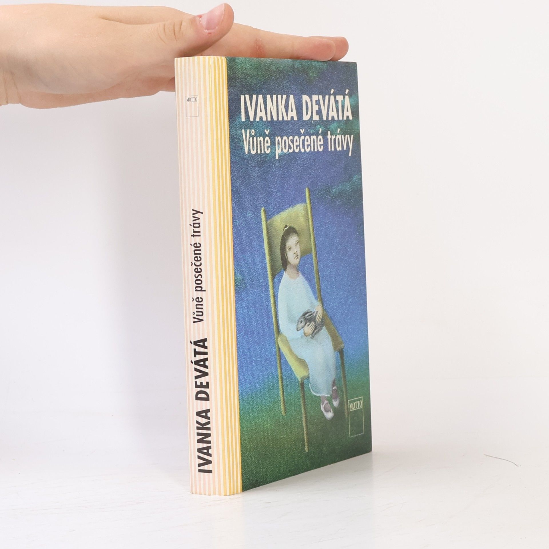 Ivanka Devátá Vůně posečené trávy
