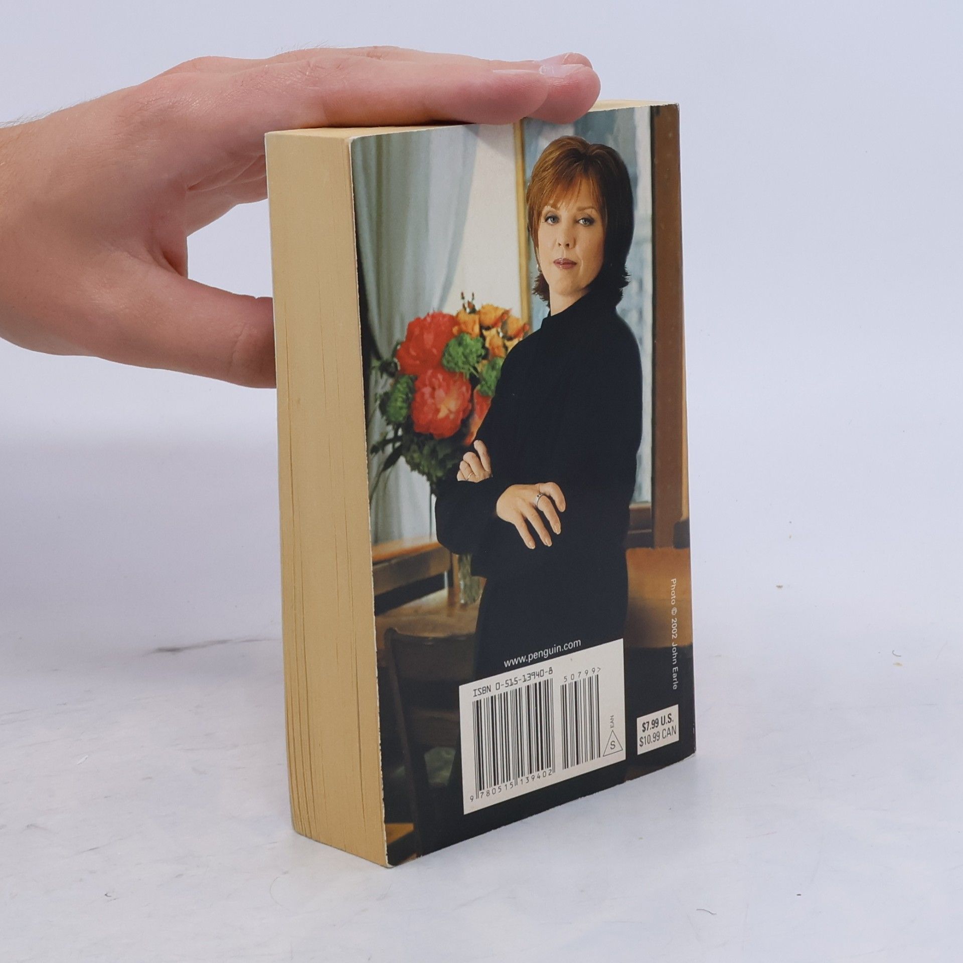 Nora Roberts Red Lily