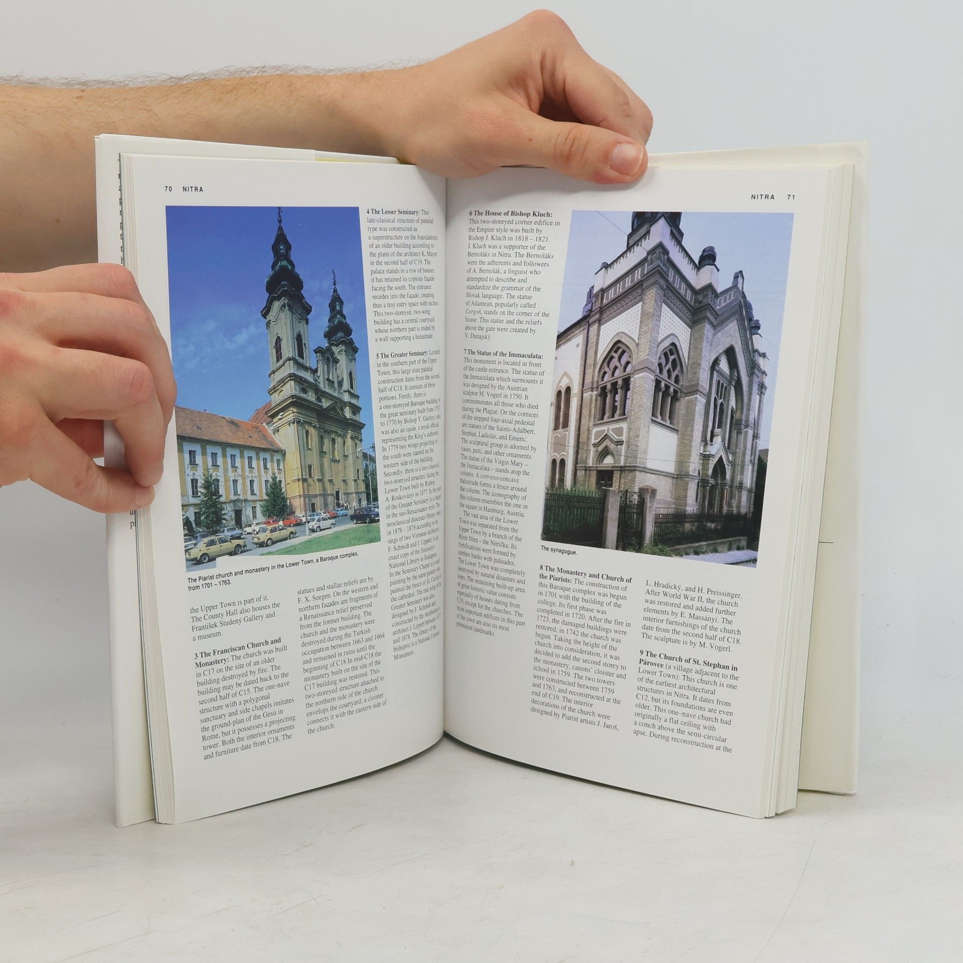 Autorenkollektiv Slovakia. Walking Through Centuries of Cities and Towns.