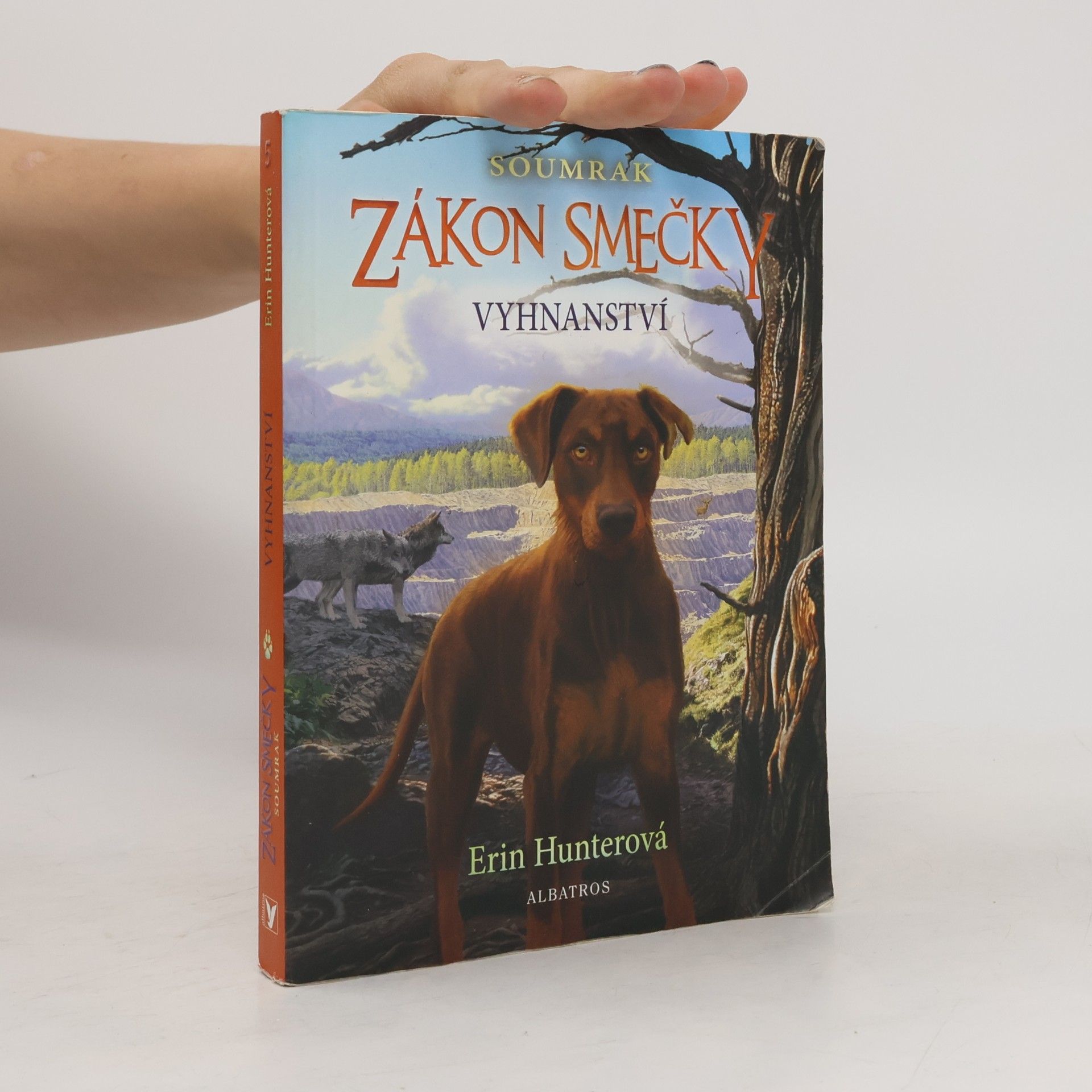Erin Hunter Vyhnanství