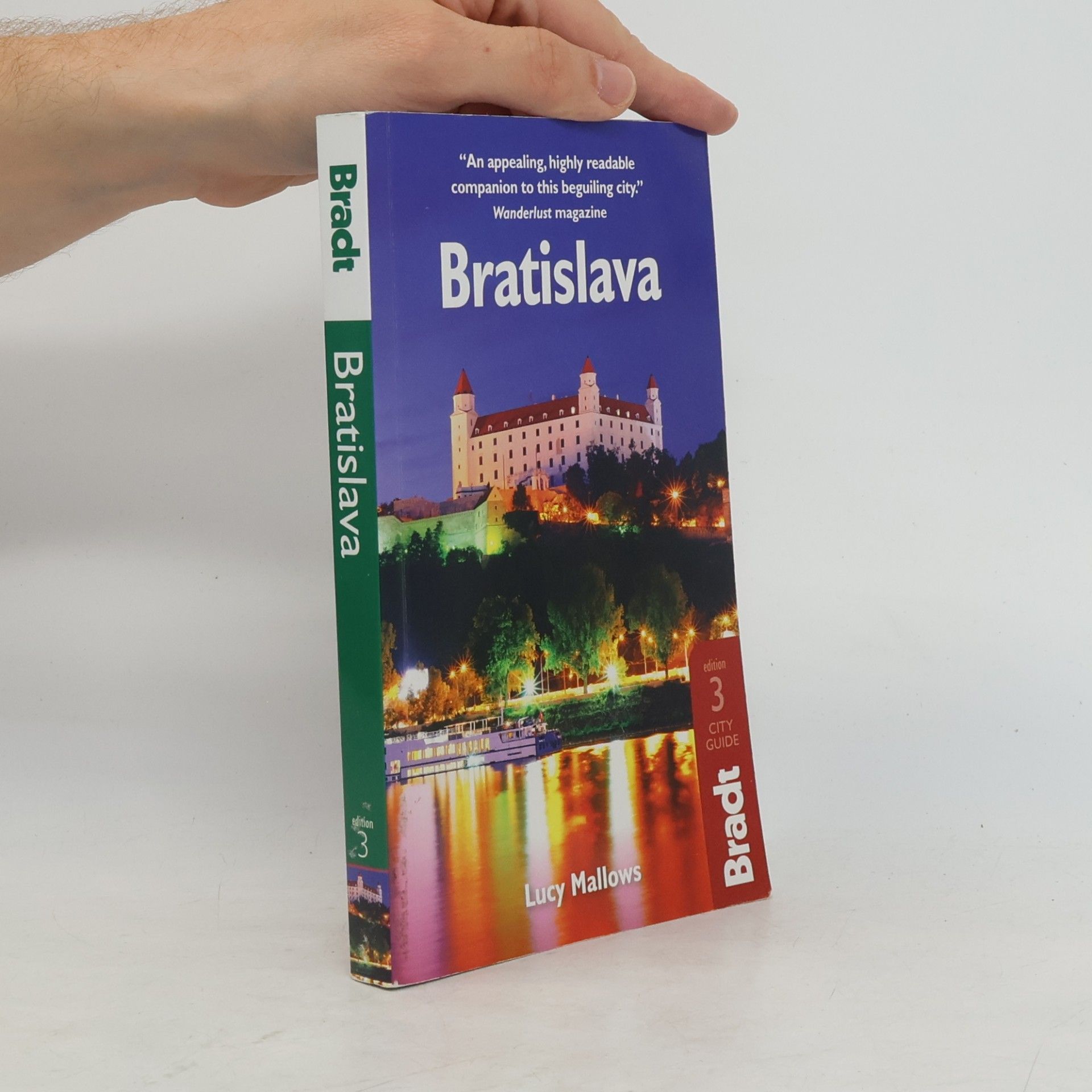 Lucy Mallows Bratislava