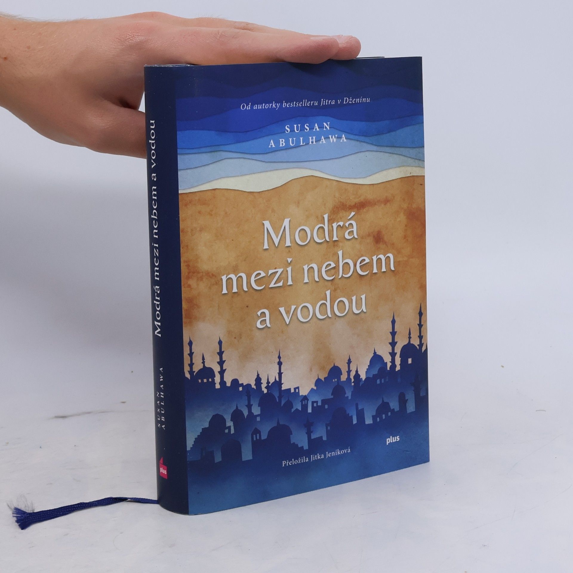 Susan Abulhawa Modrá mezi nebem a vodou