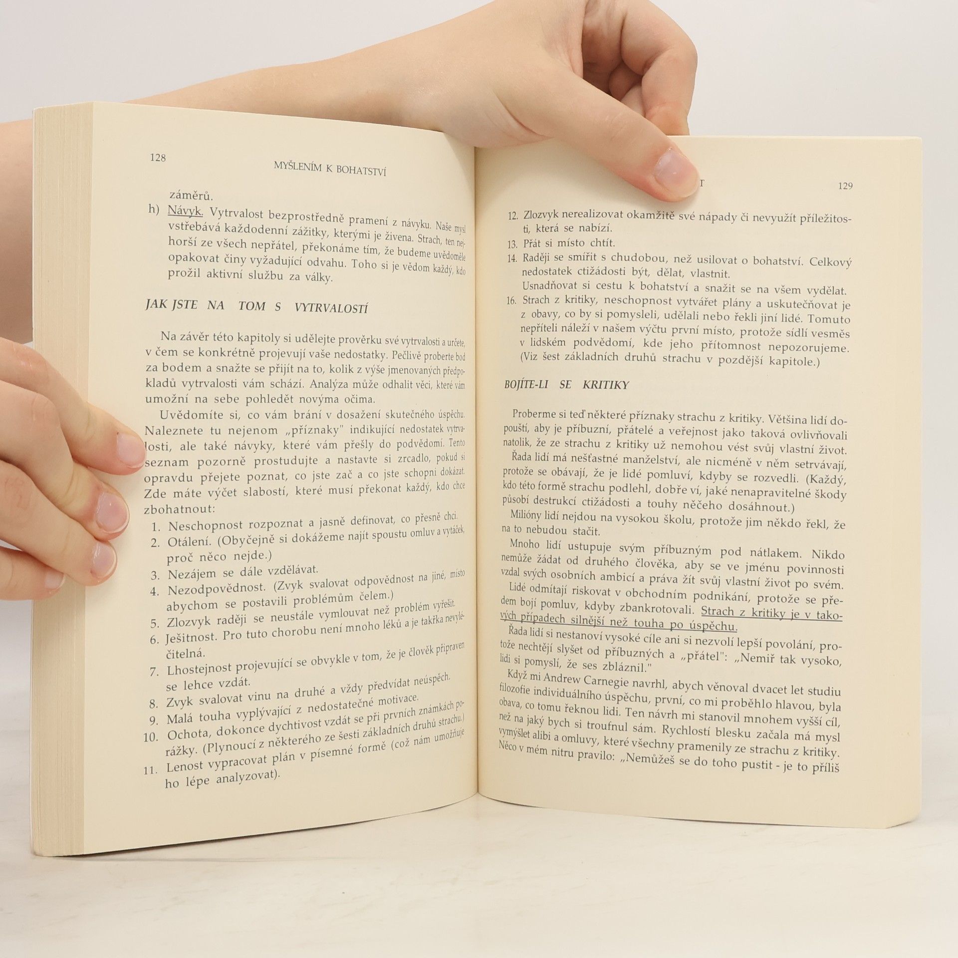 Napoleon Hill Myšlením k bohatství