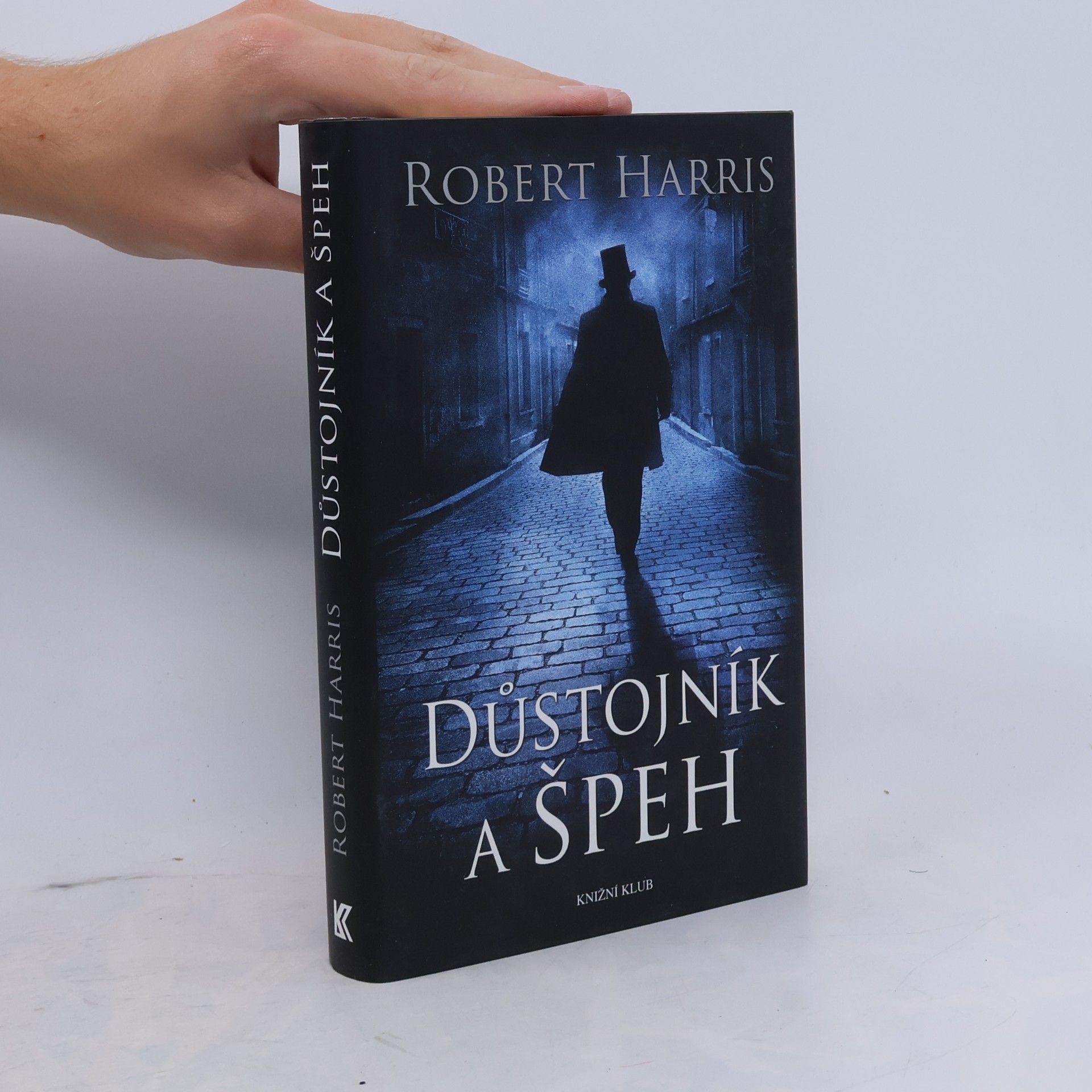 Robert Harris Důstojník a špeh