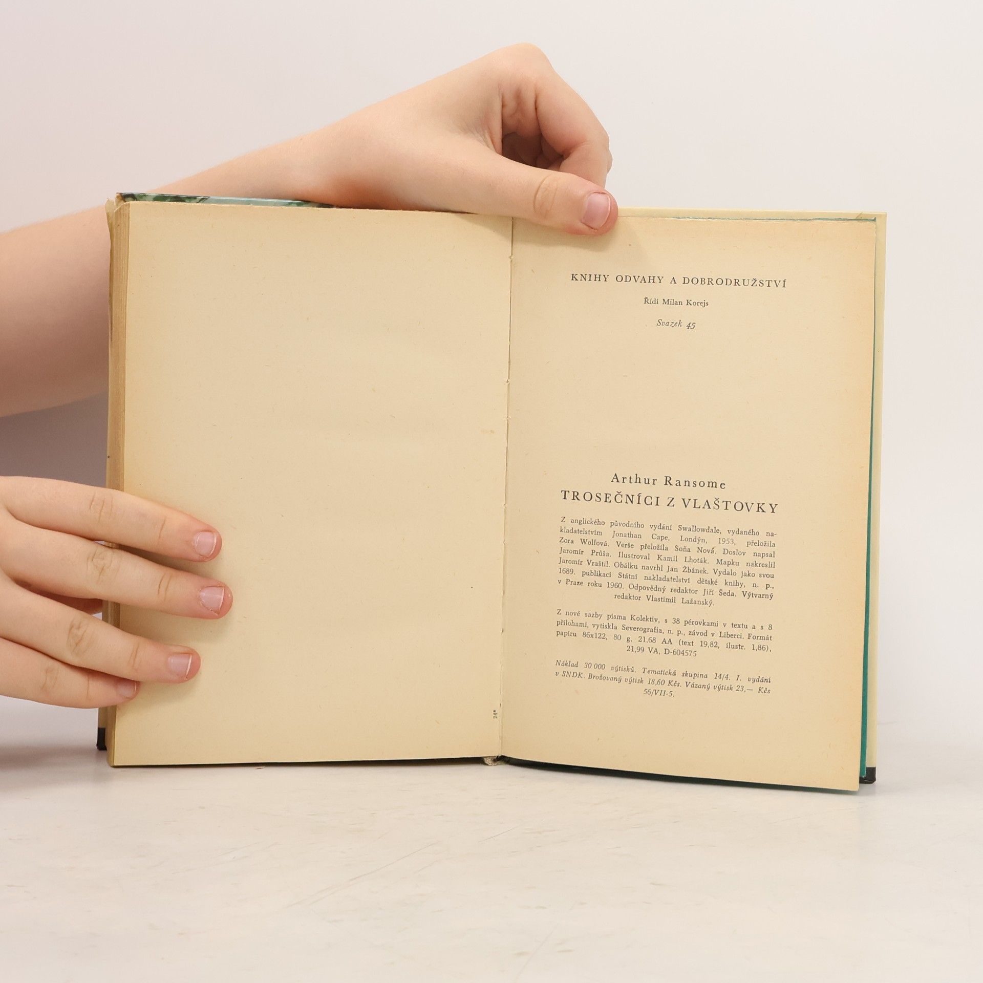 Arthur Ransome Trosečníci z Vlaštovky