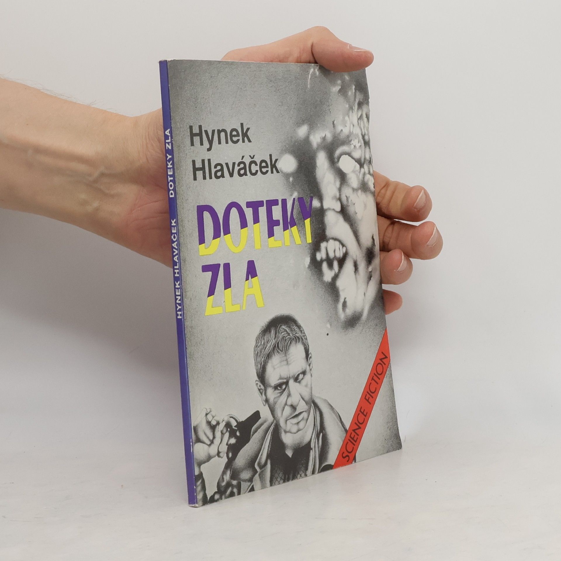 Doteky zla : Science fiction