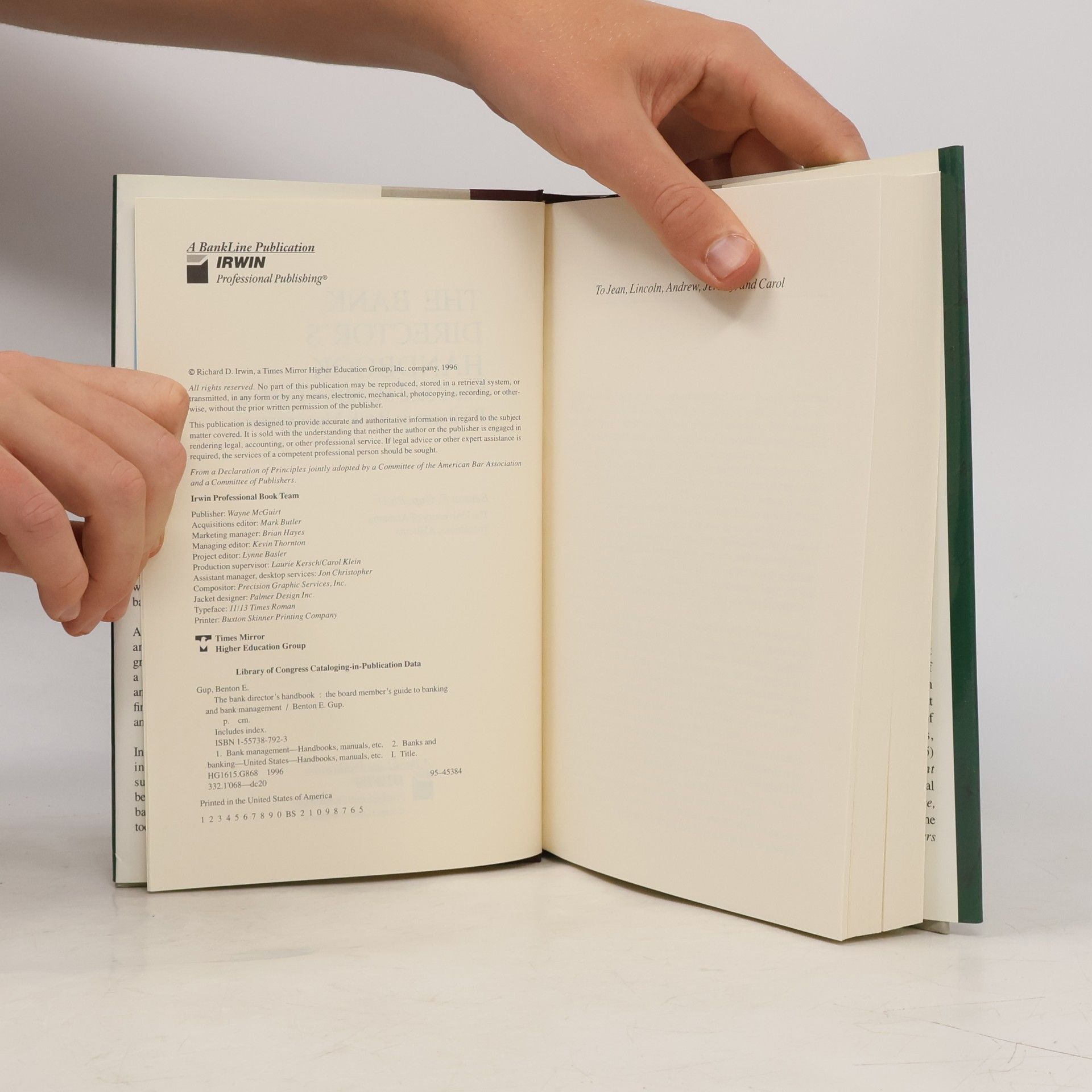 Benton E. Gup Bank Director: The Bank Director's Handbook