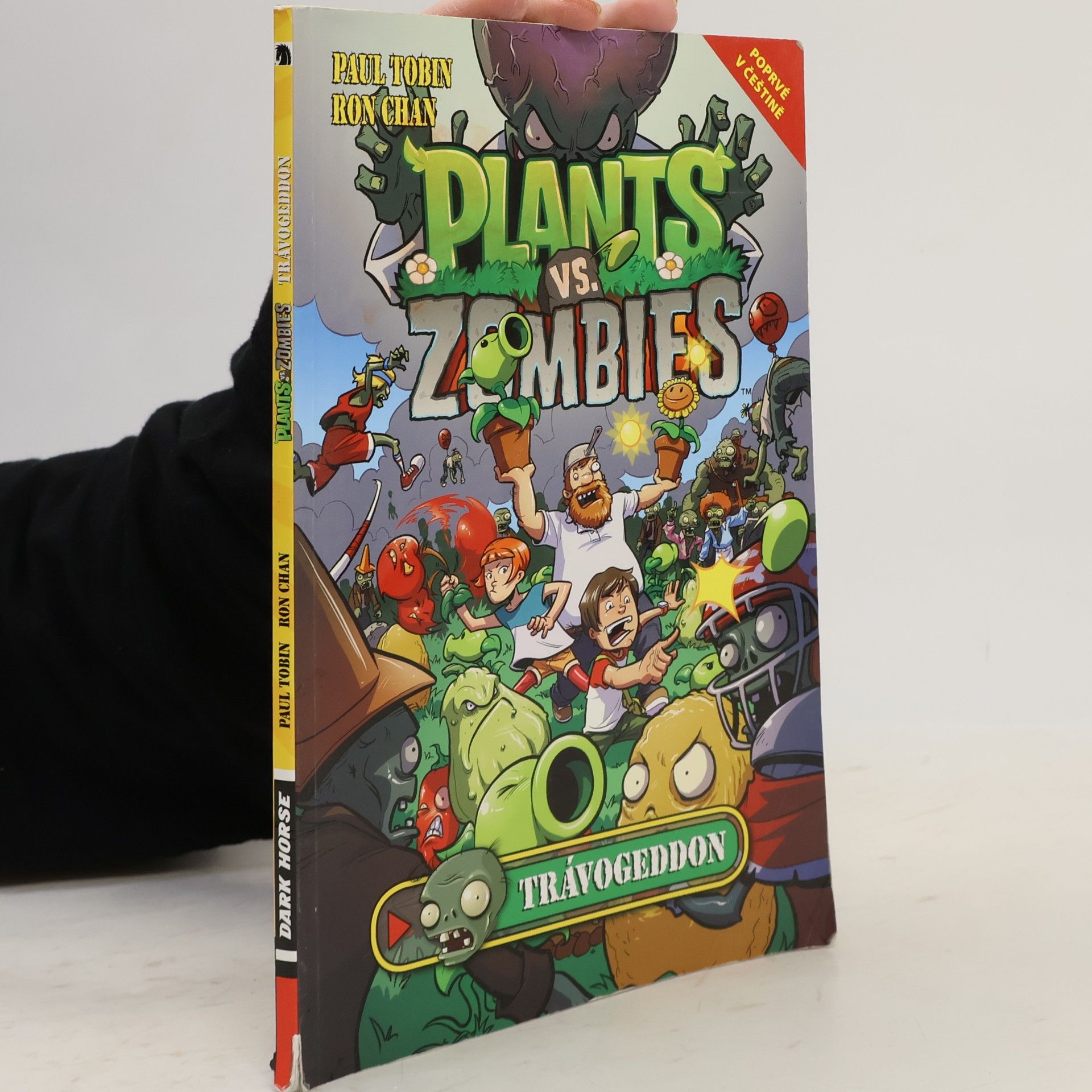 Paul Tobin Plants vs. Zombies. Trávogeddon