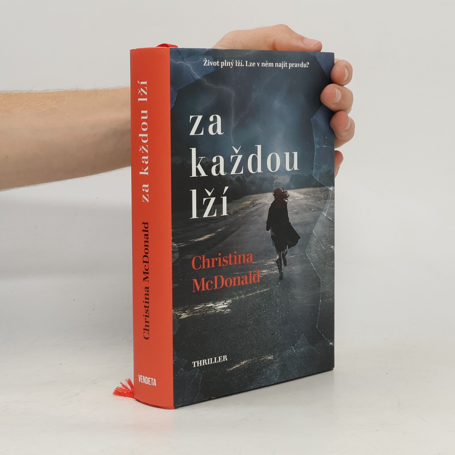 Christina McDonald Za každou lží