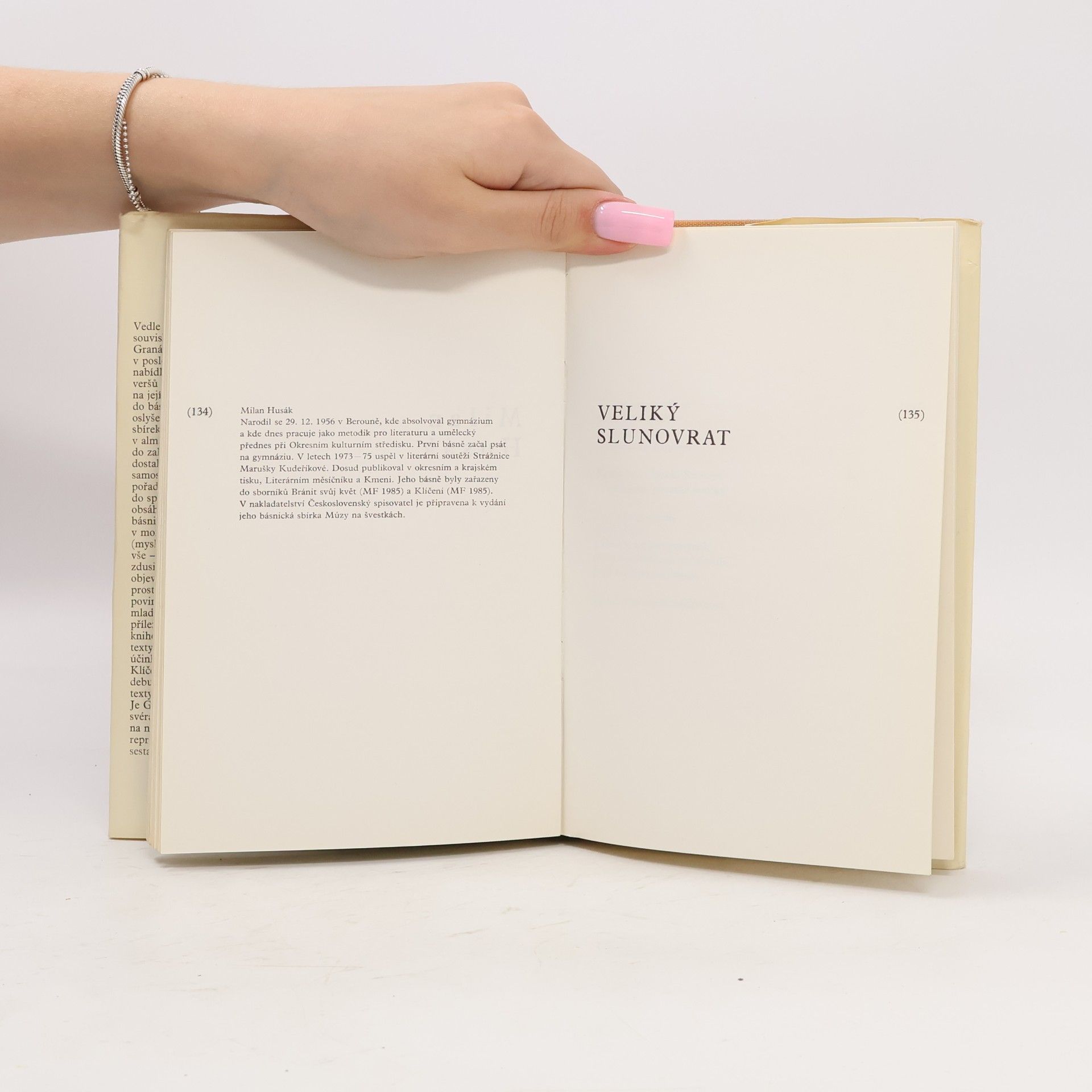 Kolektiv autorů Granátové jablko. Almanach mladé české poezie.