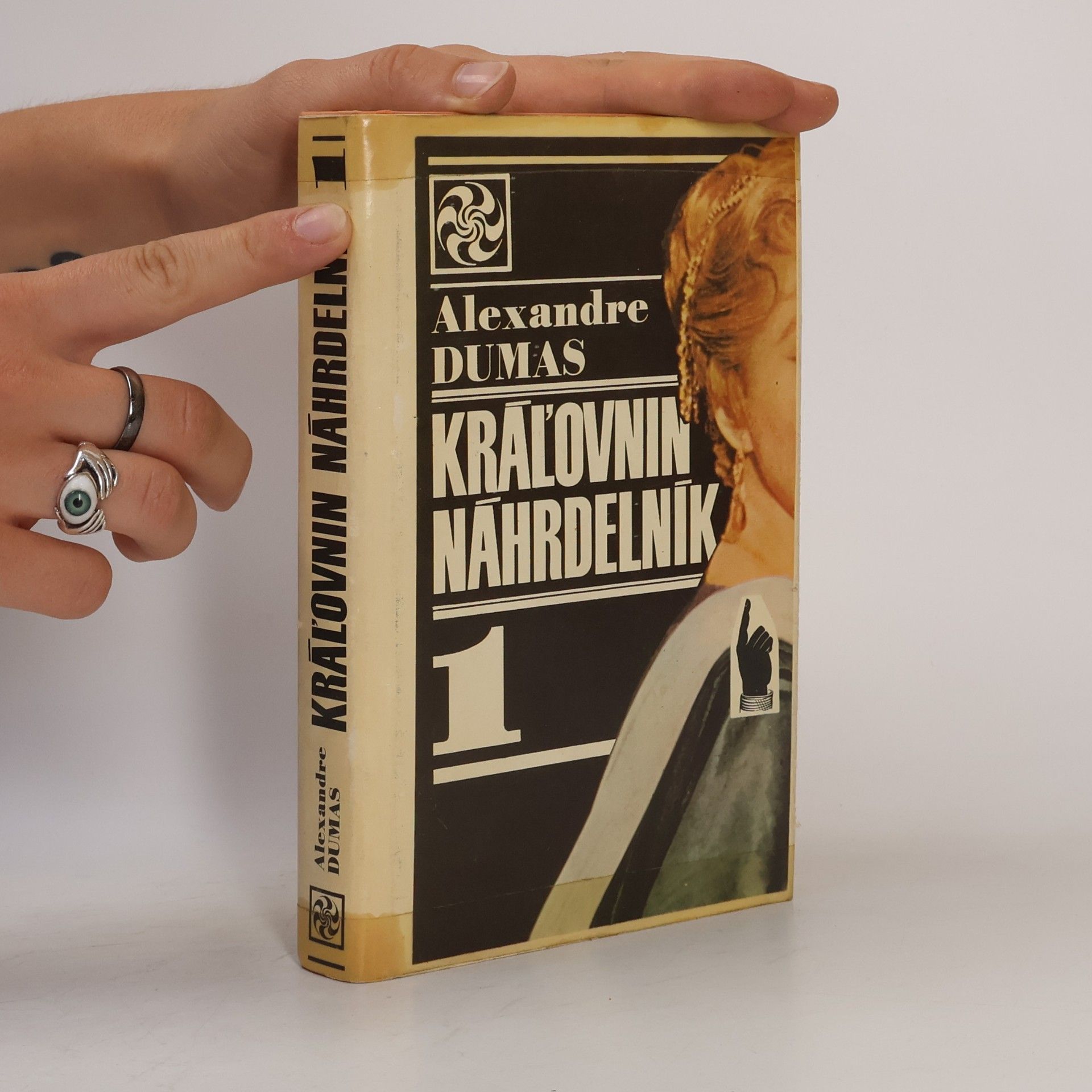 Alexandre Dumas Kráľovnin náhrdelník 1