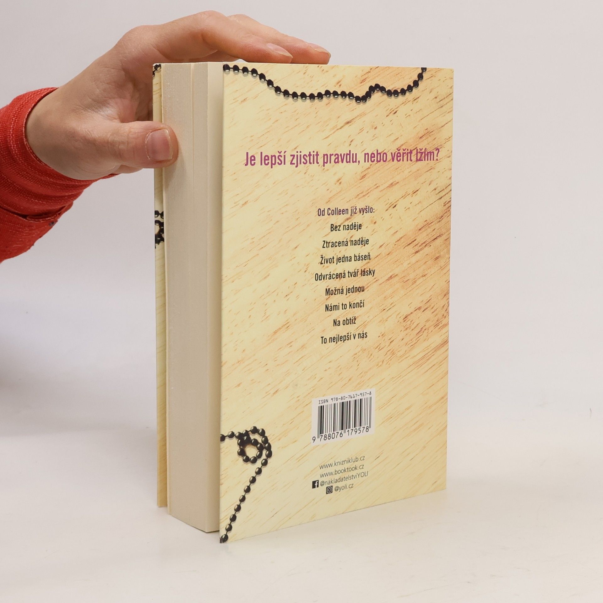 Colleen Hoover Bez naděje