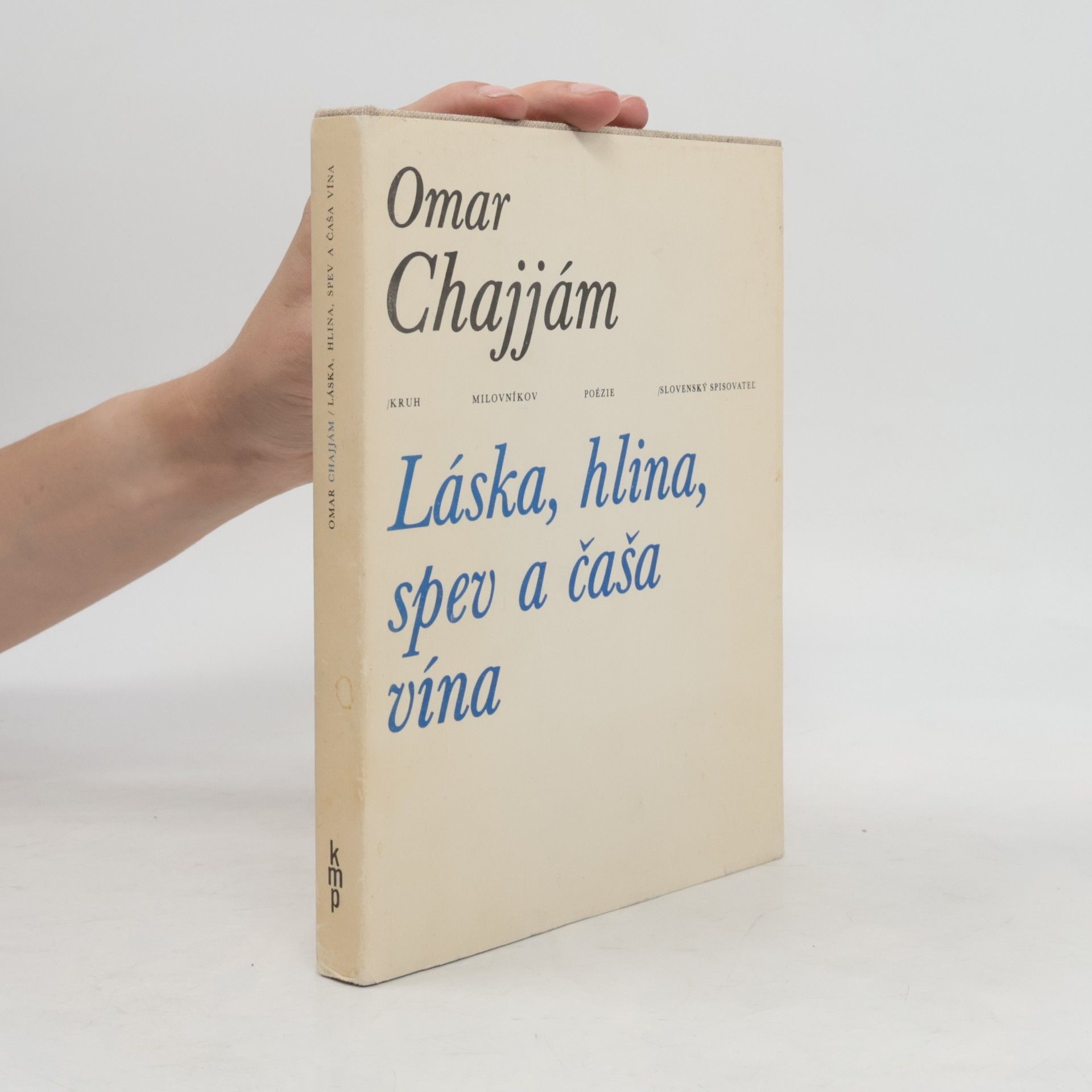 Láska, hlina, spev a čaša vína