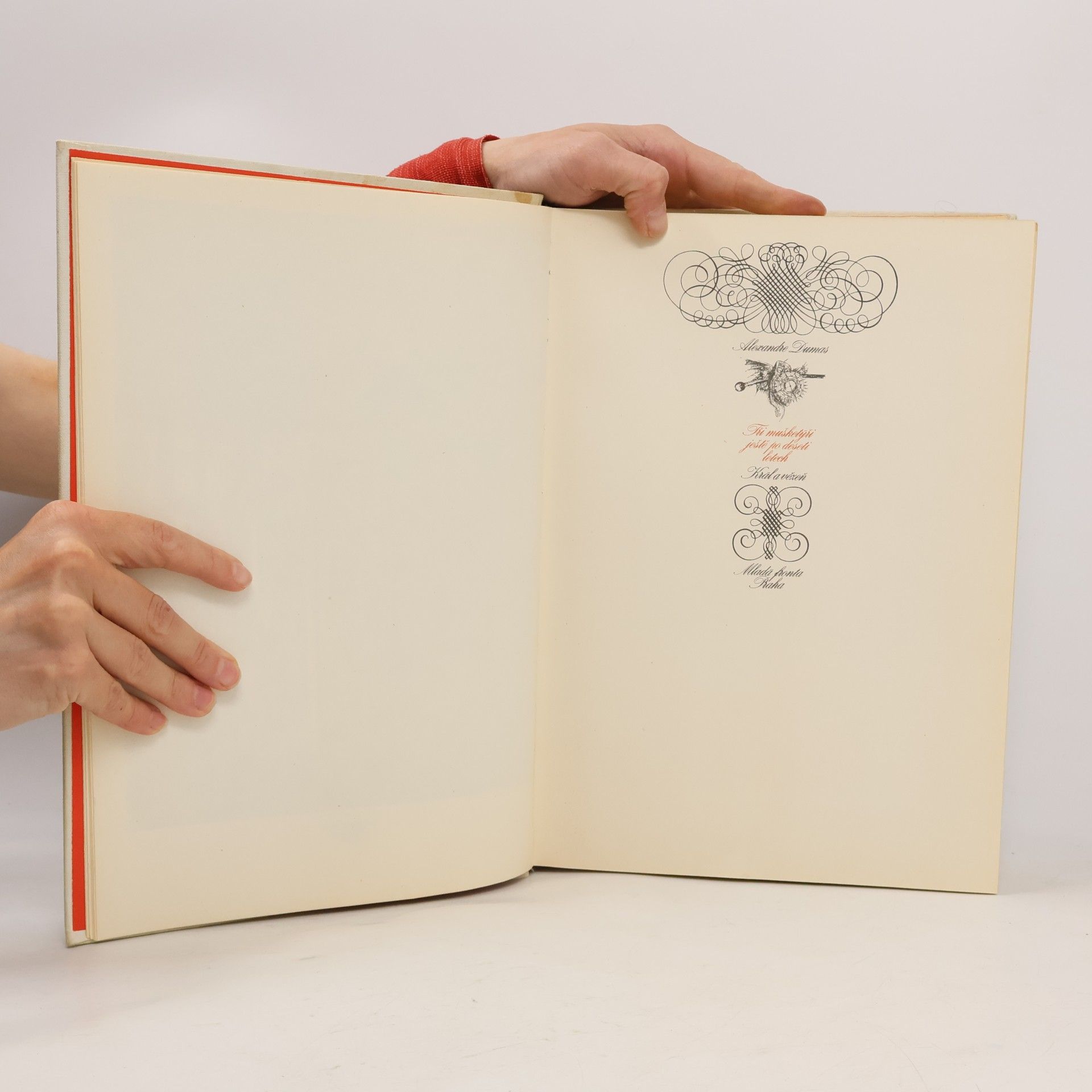 Alexandre Dumas Tři mušketýři ještě po deseti letech: Král a vězeň