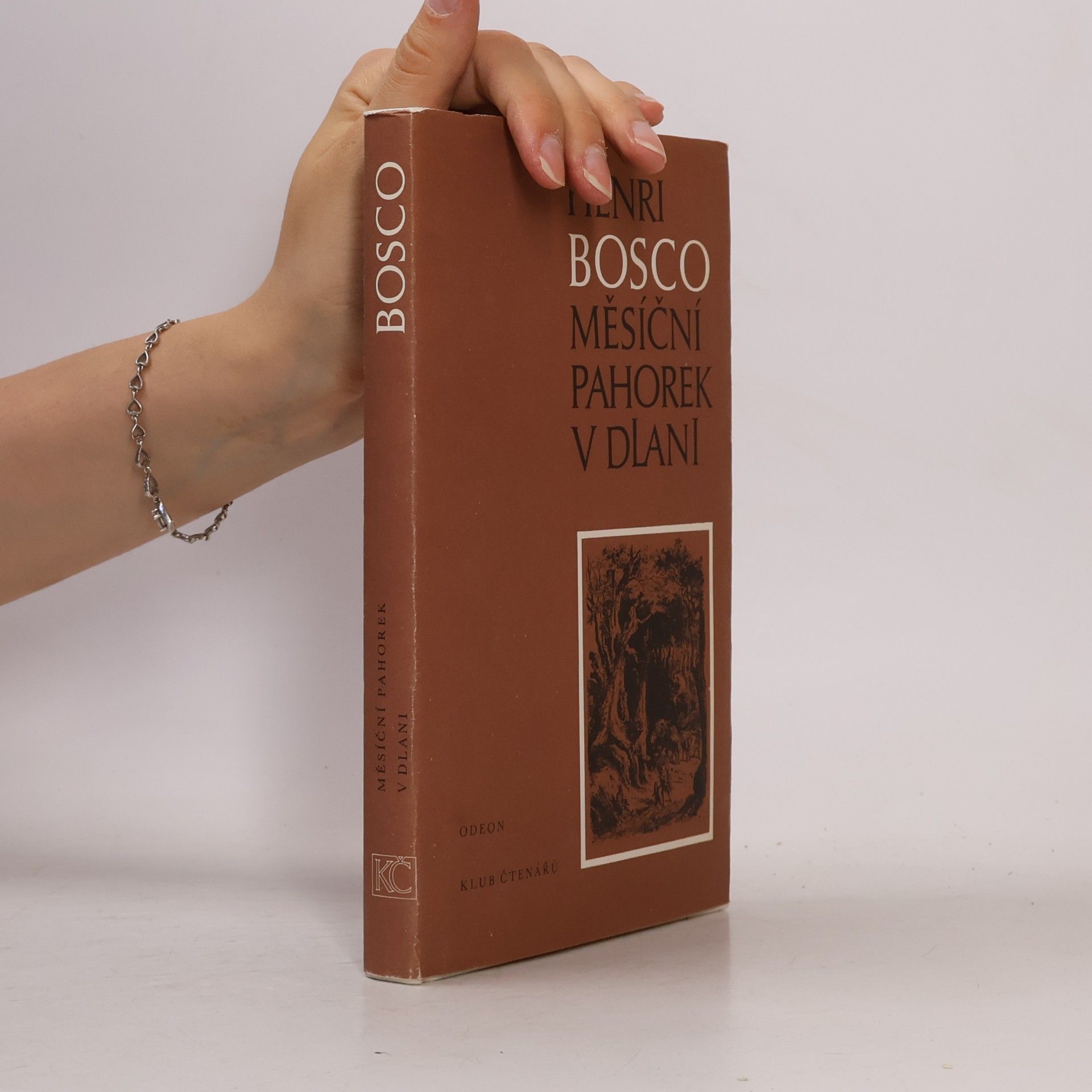 Henri Bosco Měsíční pahorek v dlani