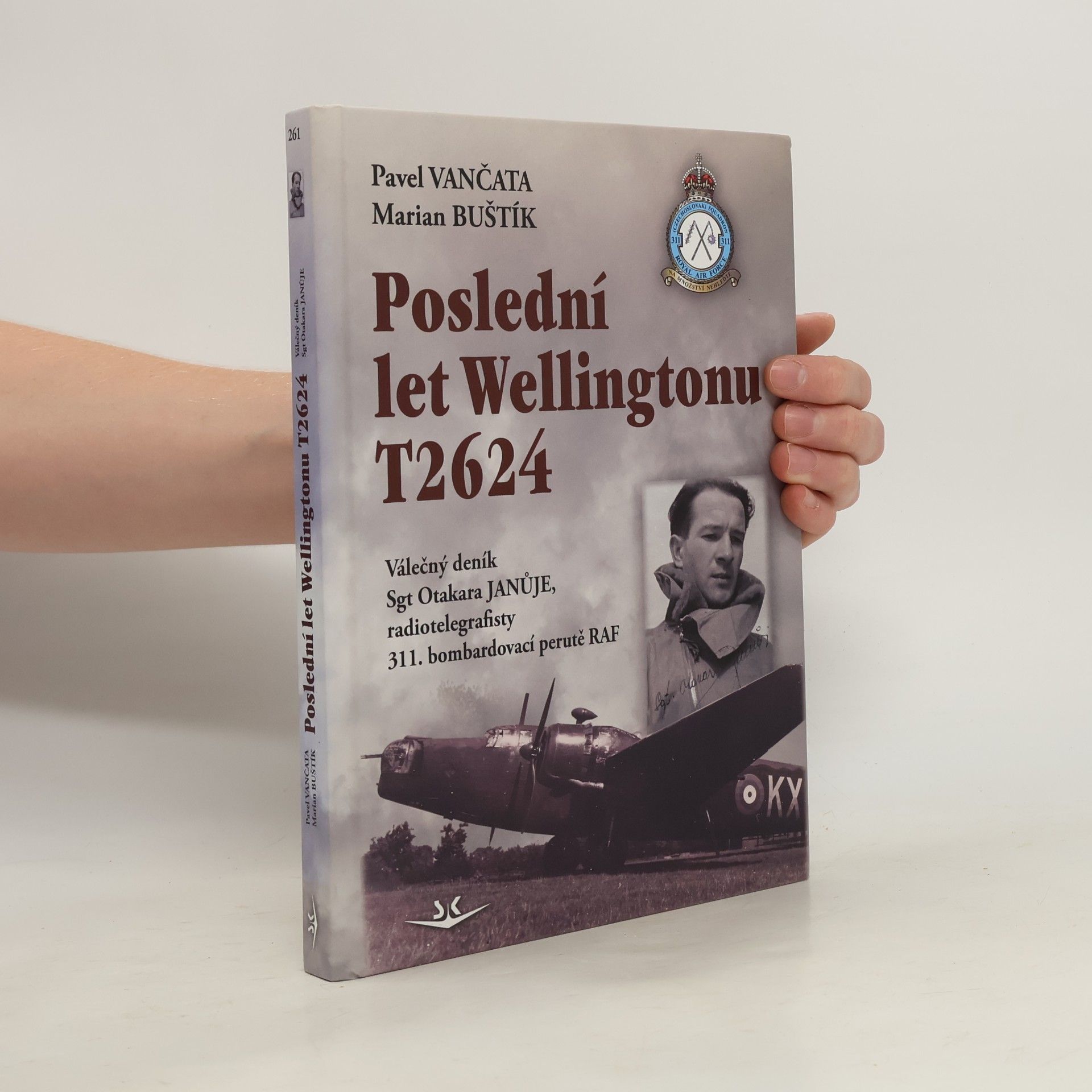 Marian Buštík Poslední let Wellingtonu T2624