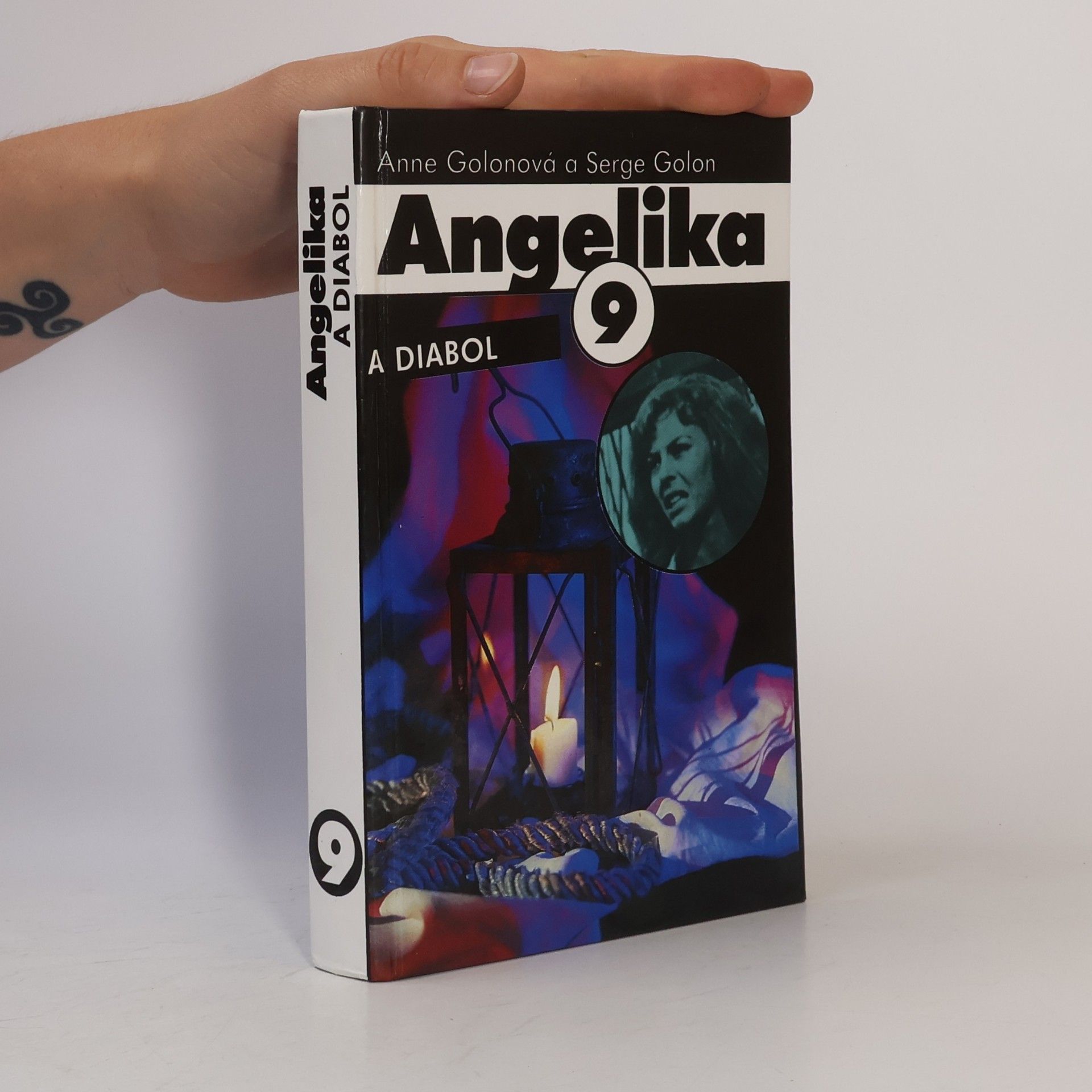 Anne Golon Angelika a diabol