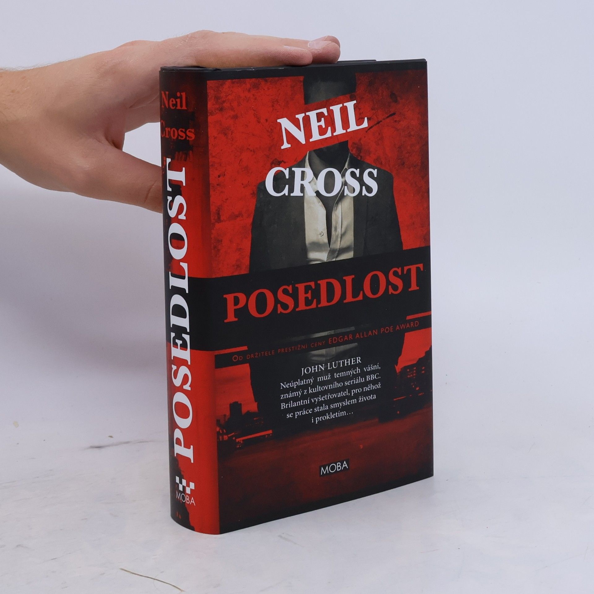 Neil Cross Posedlost