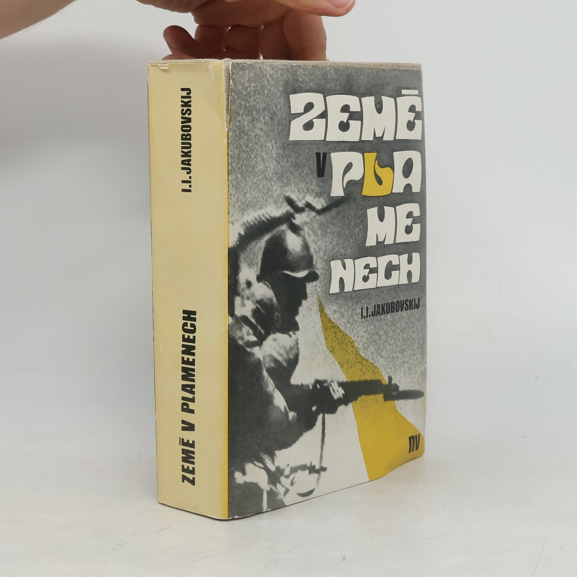 I.I.Jakubovskij Země v plamenech