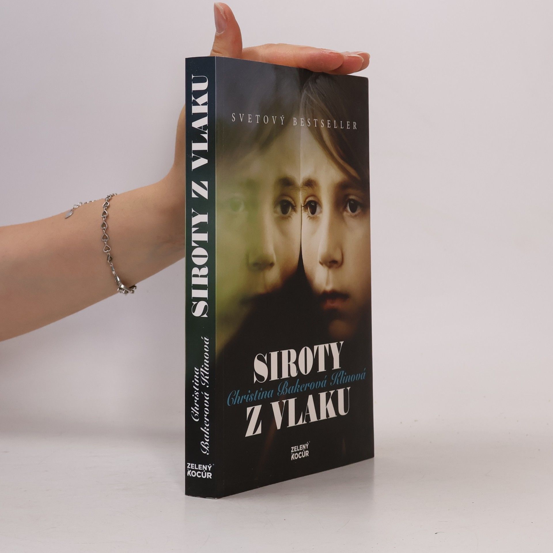 Christina Baker Kline Siroty z vlaku