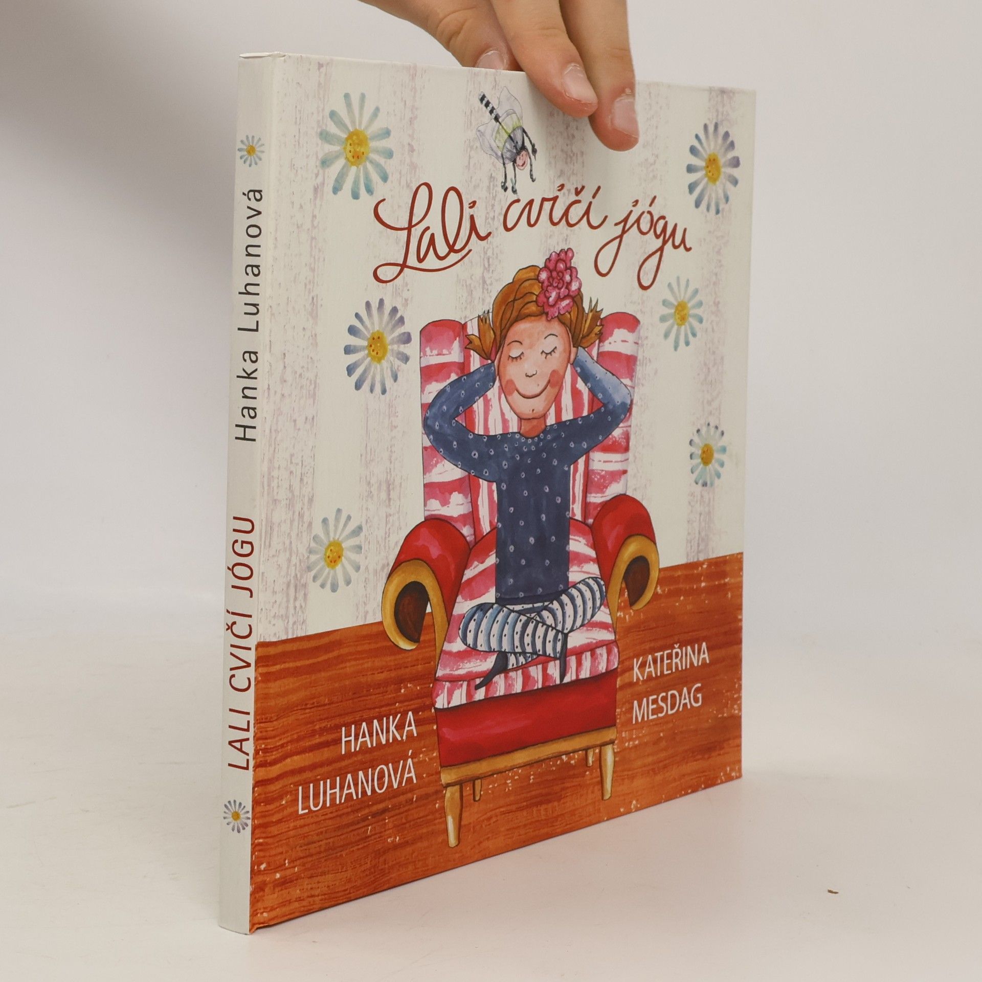 Hanka Luhanová Lali cvičí jógu