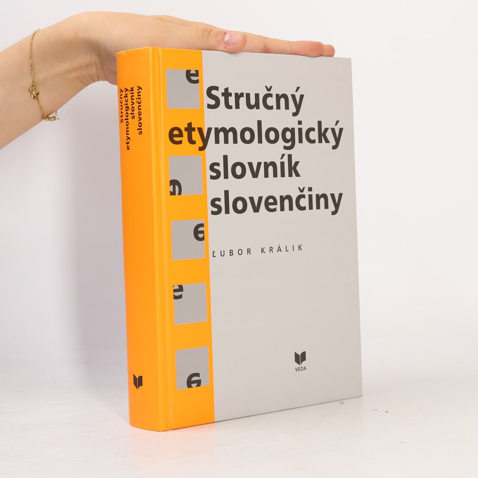 Ľubor Králik Stručný etymologický slovník slovenčiny