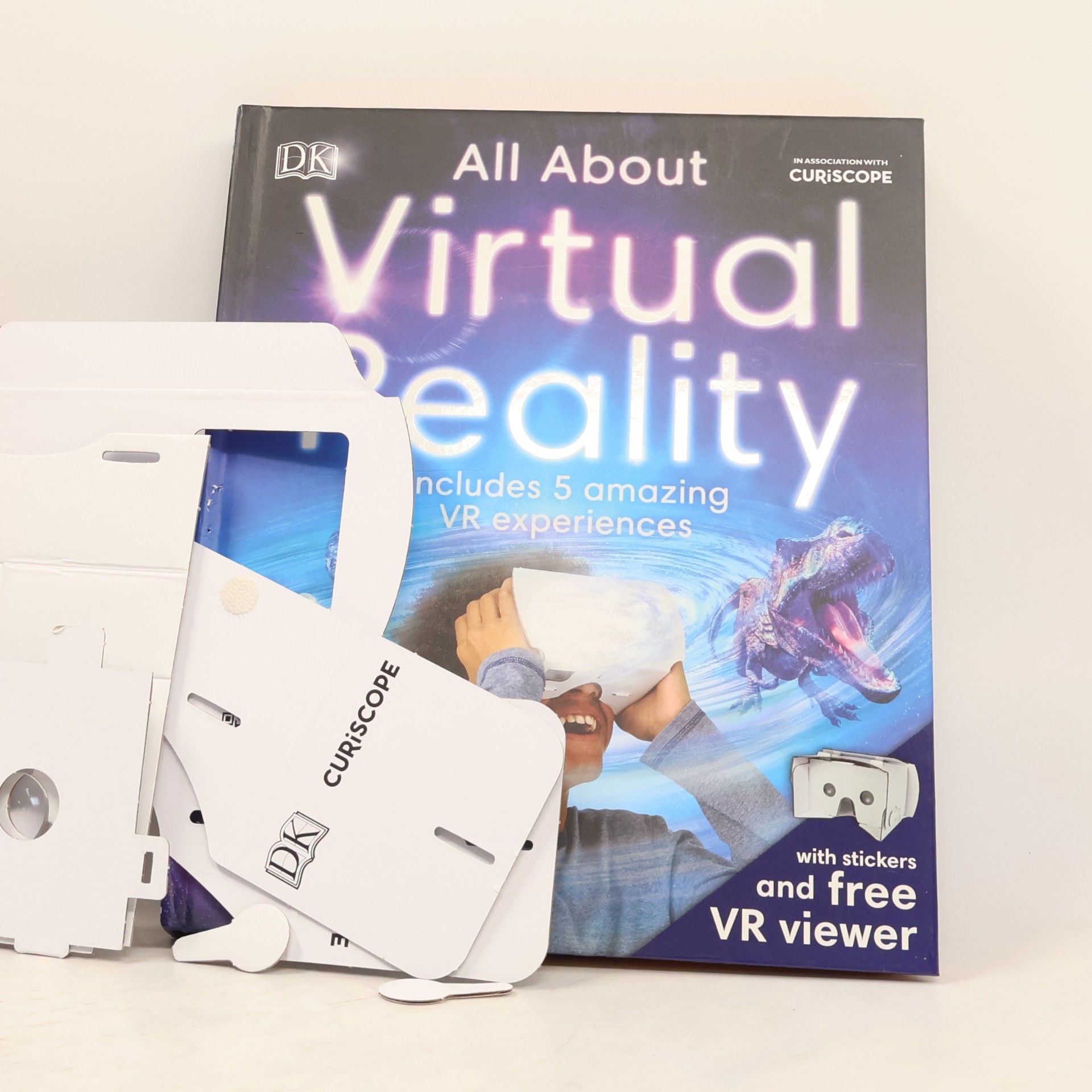 Collectif d'auteurs All About Virtual Reality