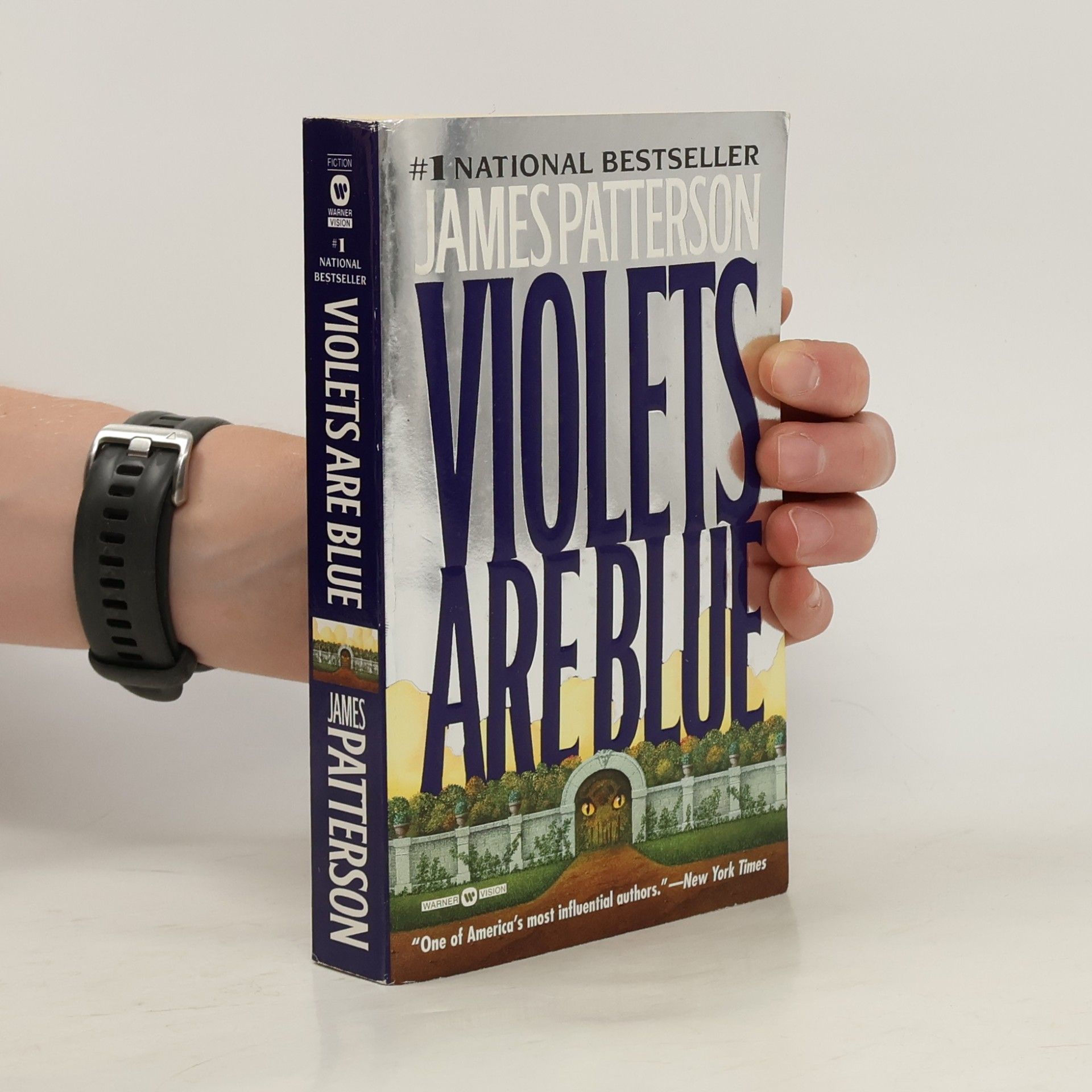 James Patterson Violets are blue