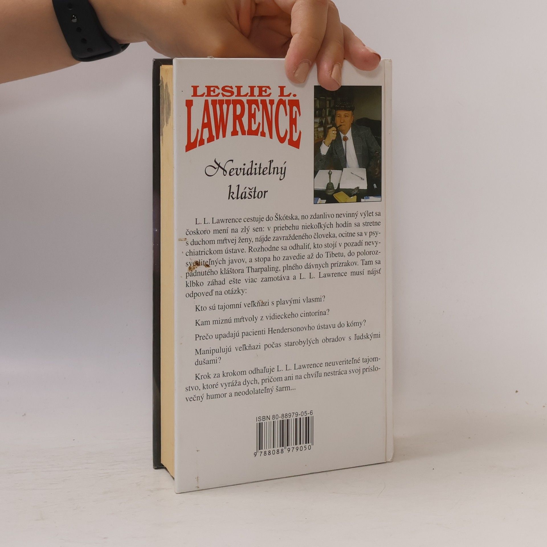 Leslie L. Lawrence Neviditeľný kláštor