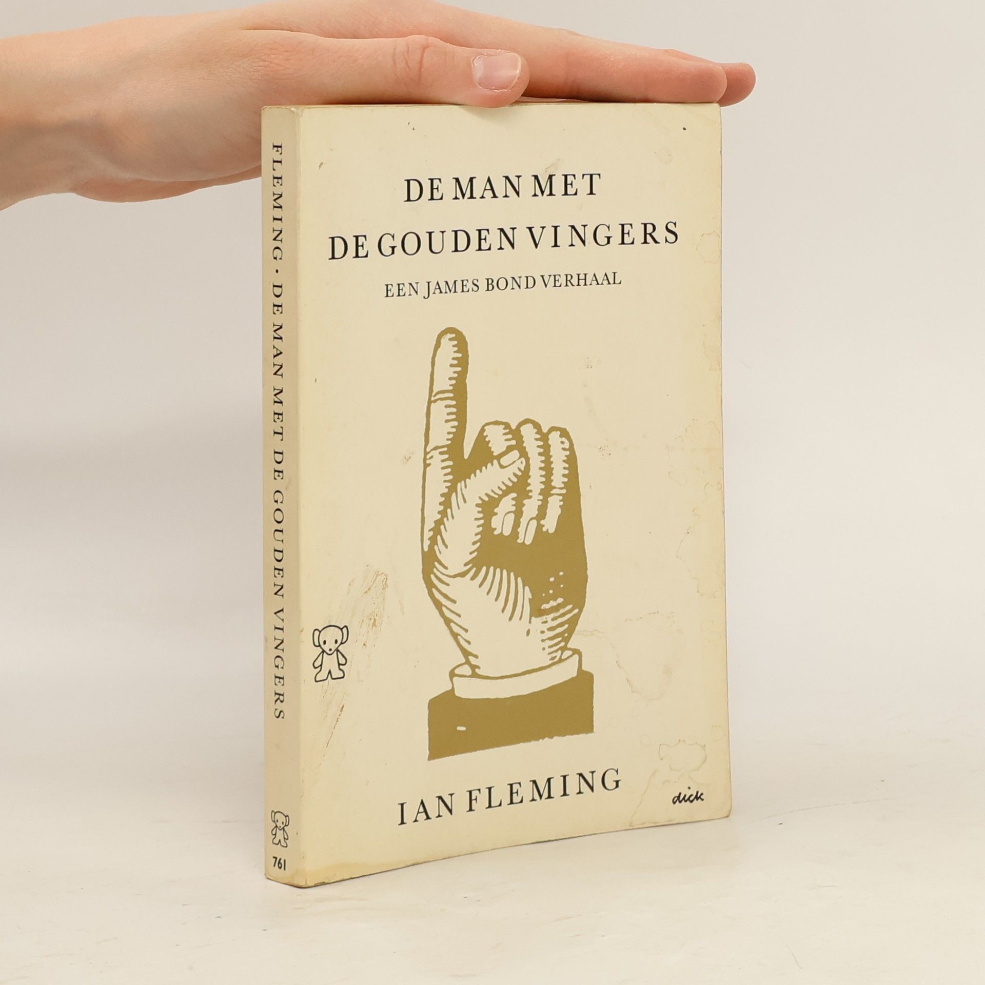 Ian Fleming De man met de gouden vingers