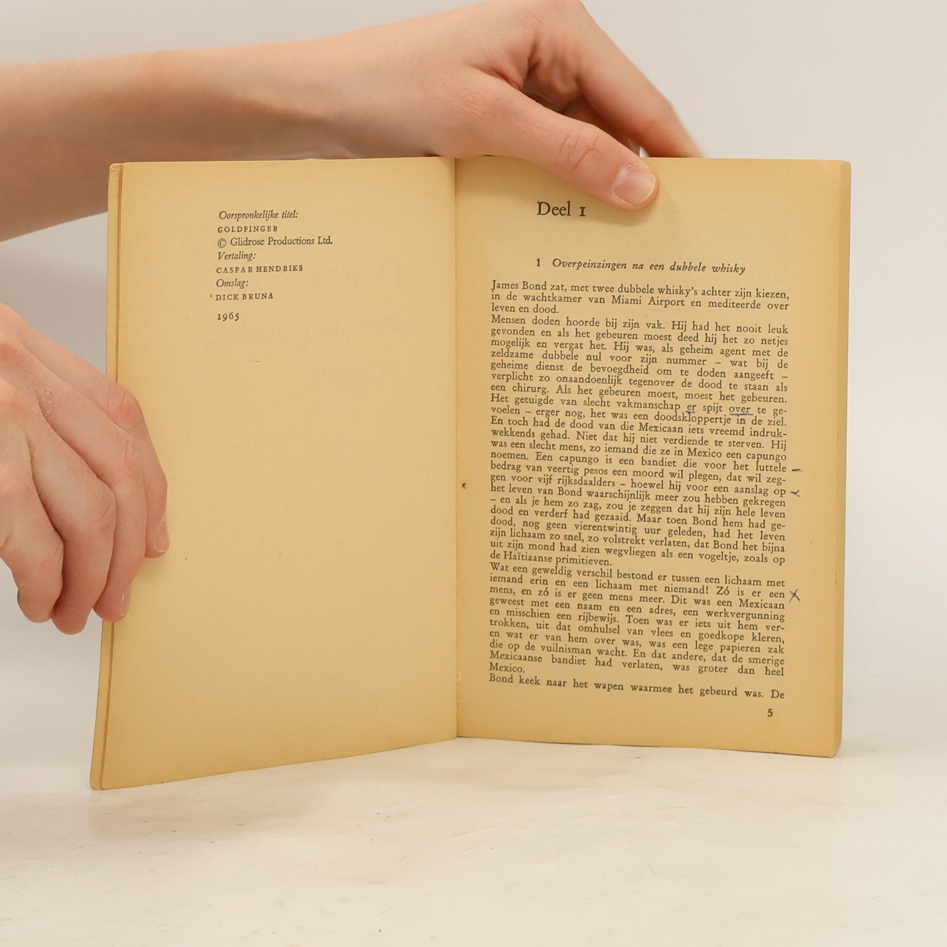 Ian Fleming De man met de gouden vingers