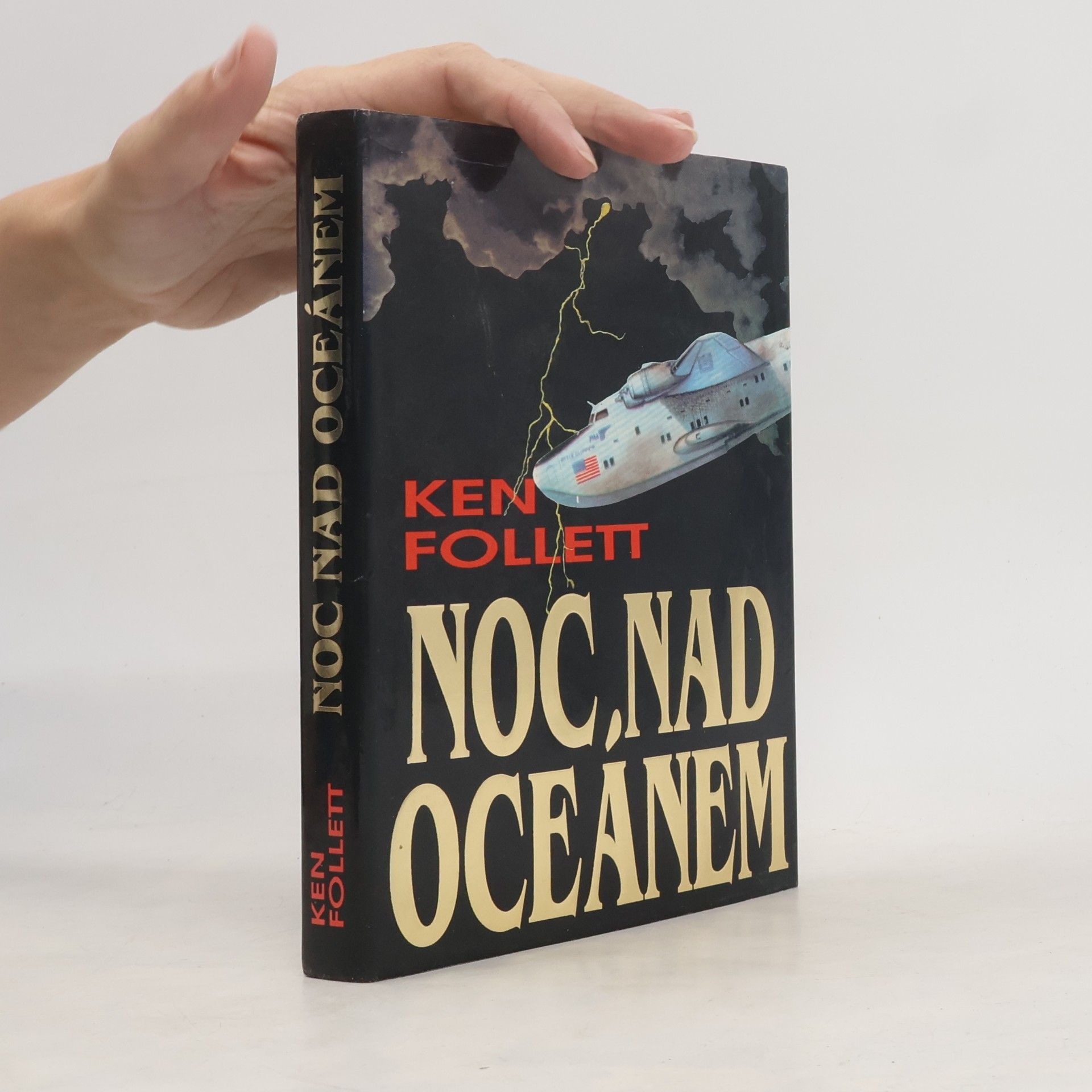 Ken Follett Noc nad oceánem