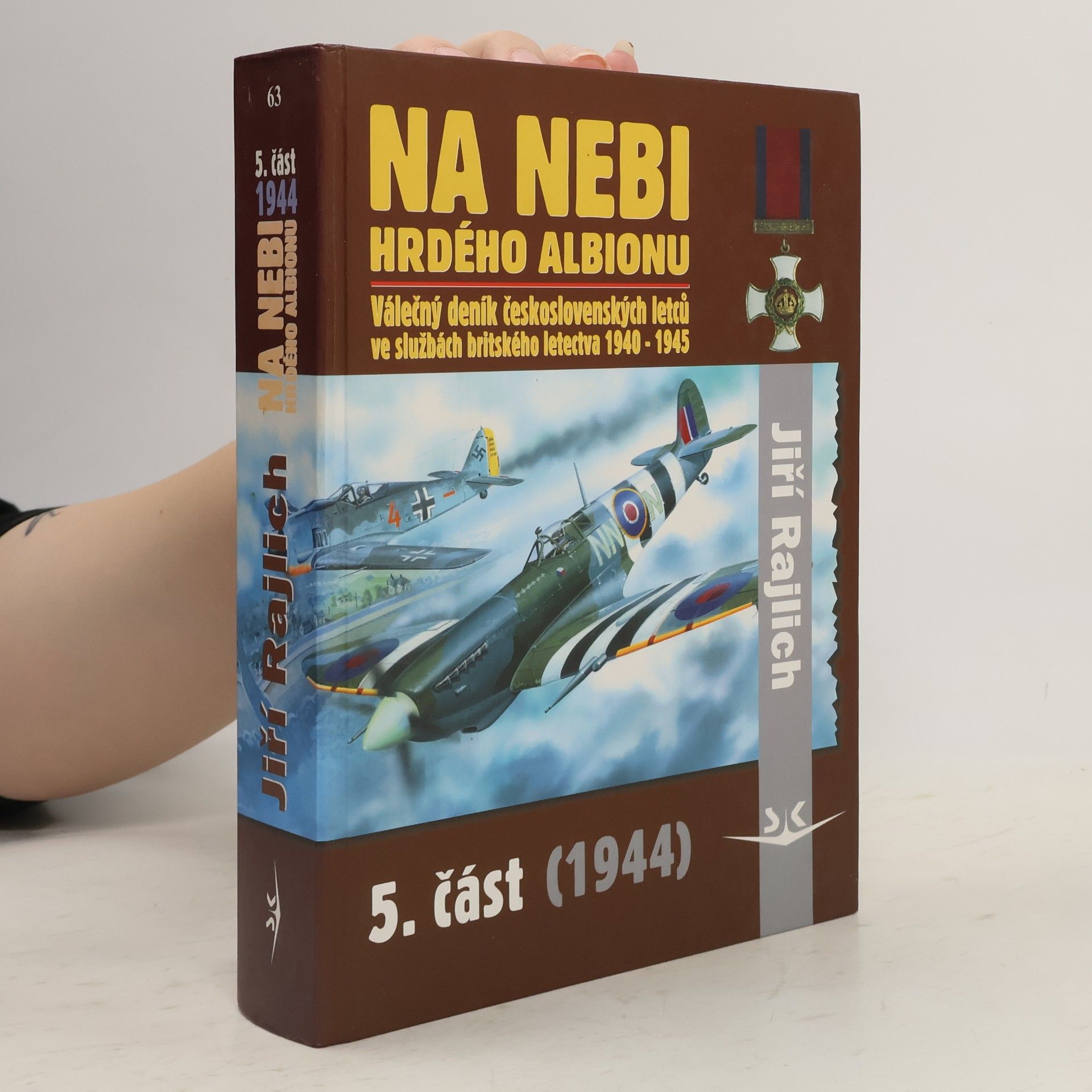 Jiří Rajlich Na nebi hrdého Albionu 5. 1944