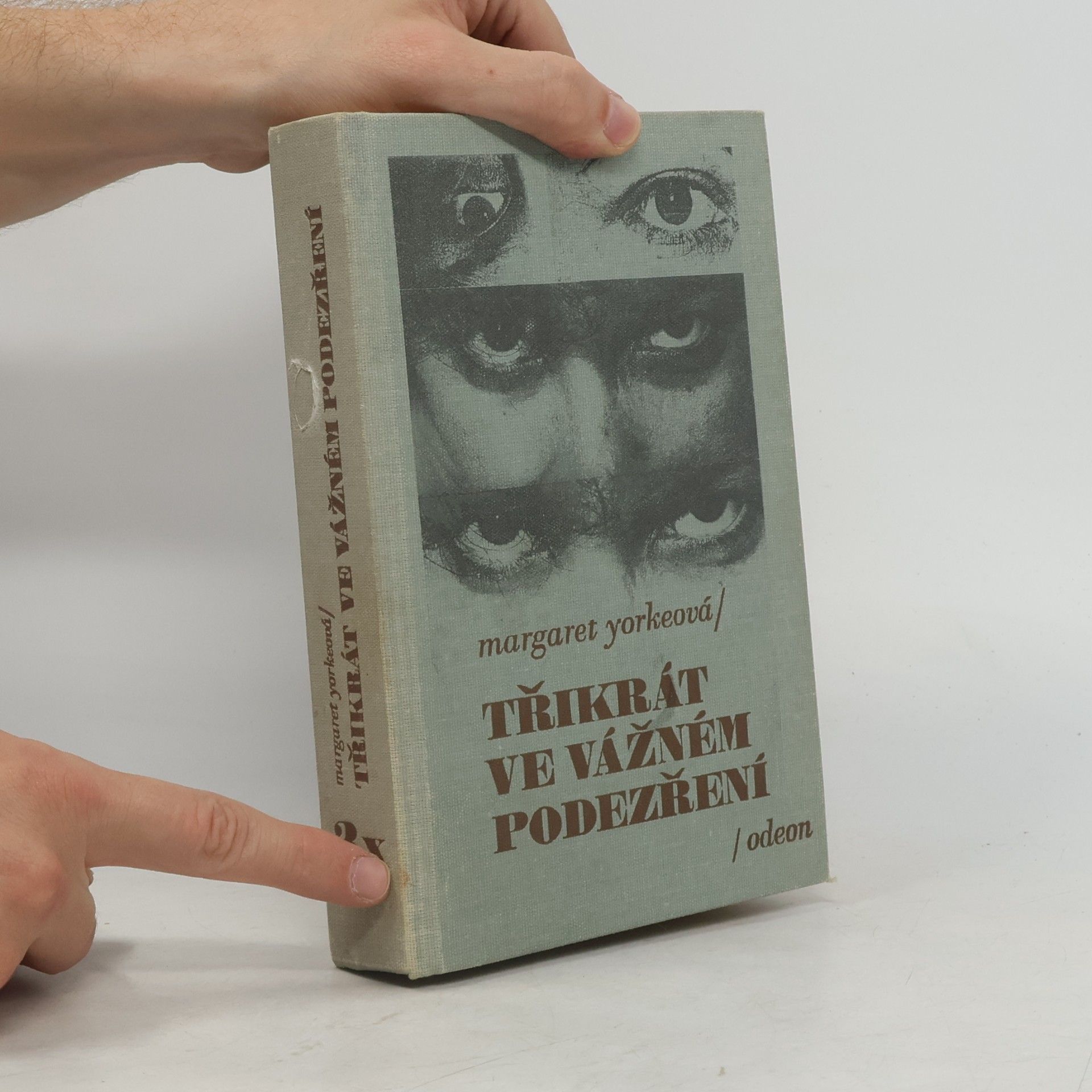 Margaret Yorke Třikrát ve vážném podezření