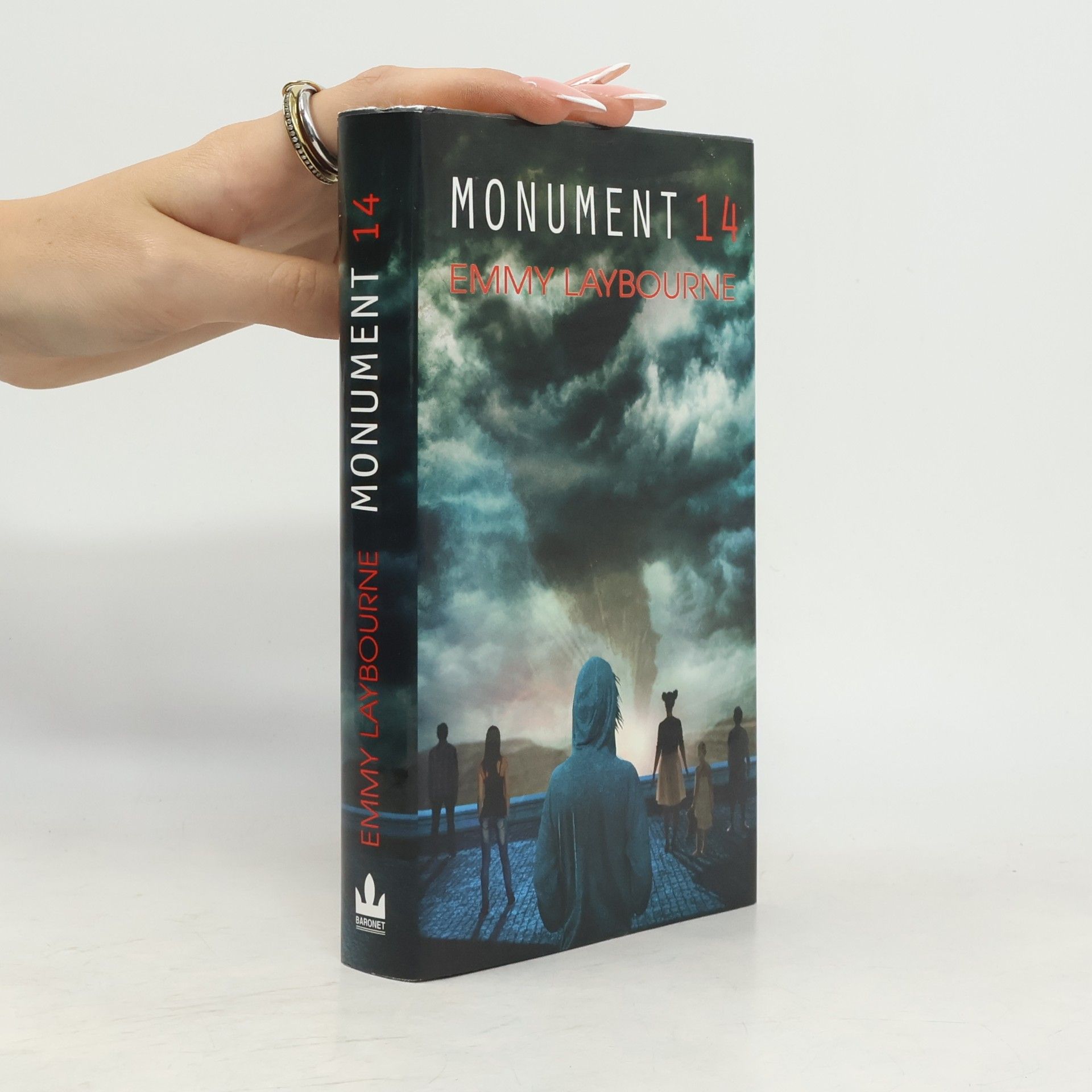 Emmy Laybourne Monument 14