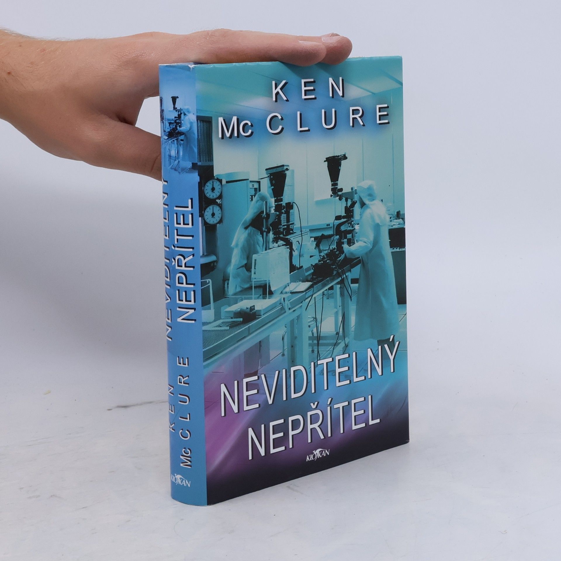 Ken McClure Neviditelný nepřítel
