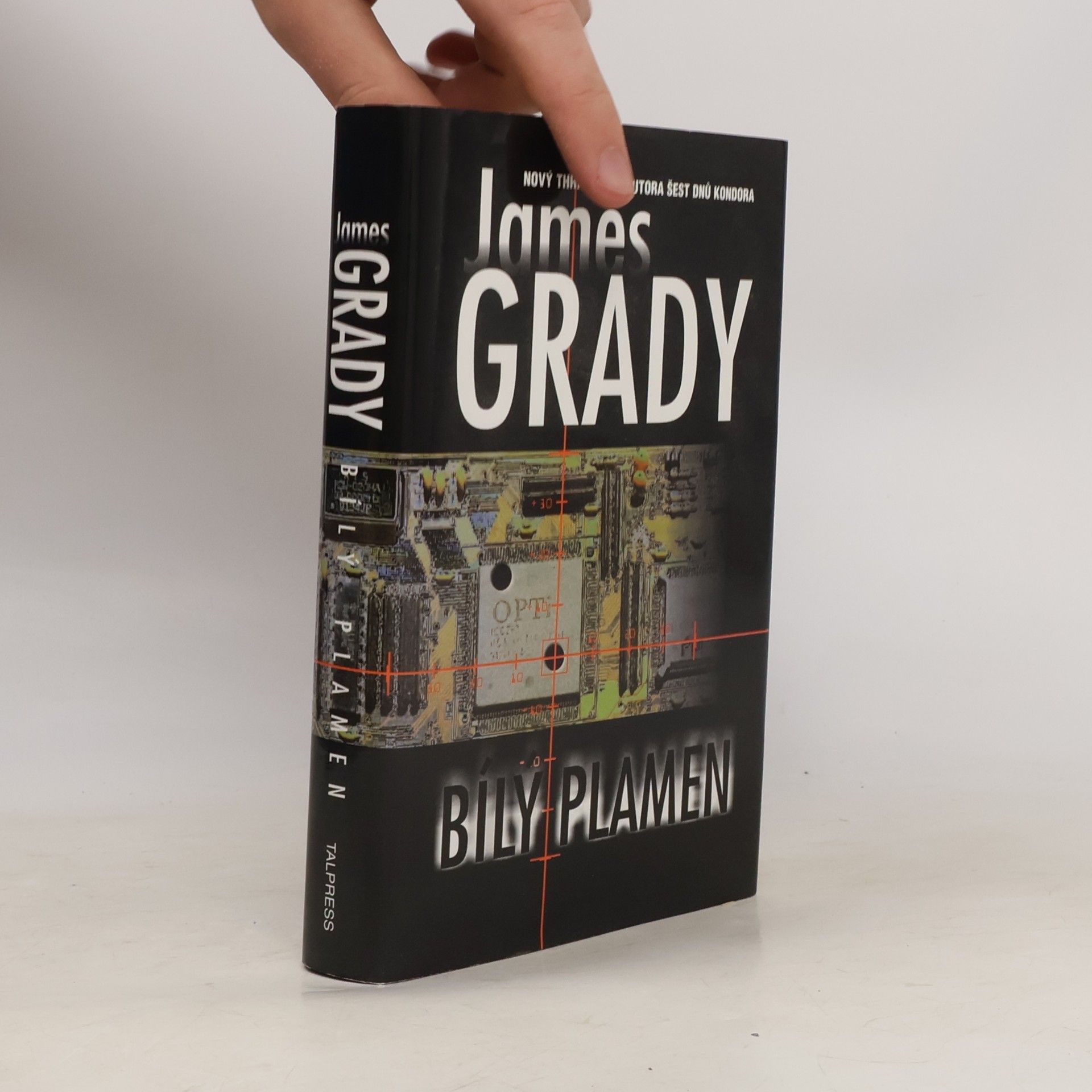 James Grady Bílý plamen