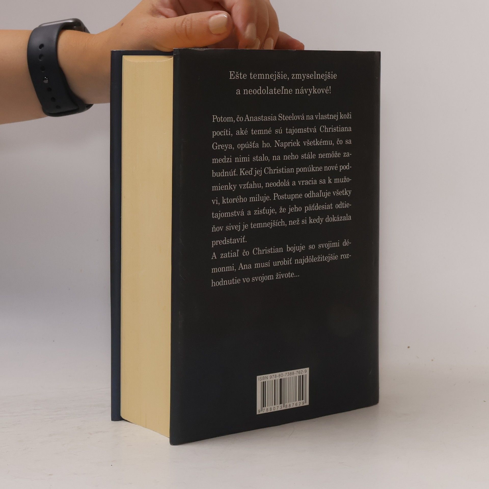 E. L. James Päťdesiat odtieňov temnoty