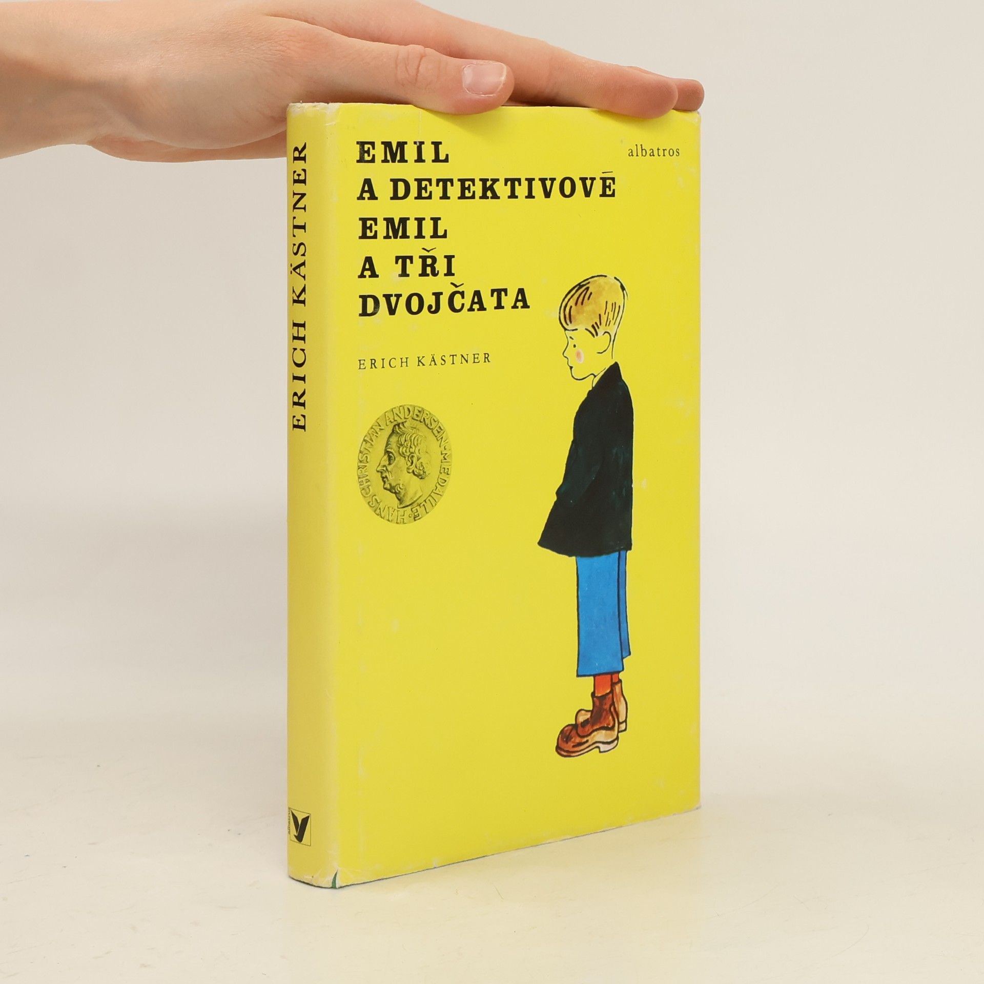 Erich Kästner Emil a detektivové. Emil a tři dvojčata
